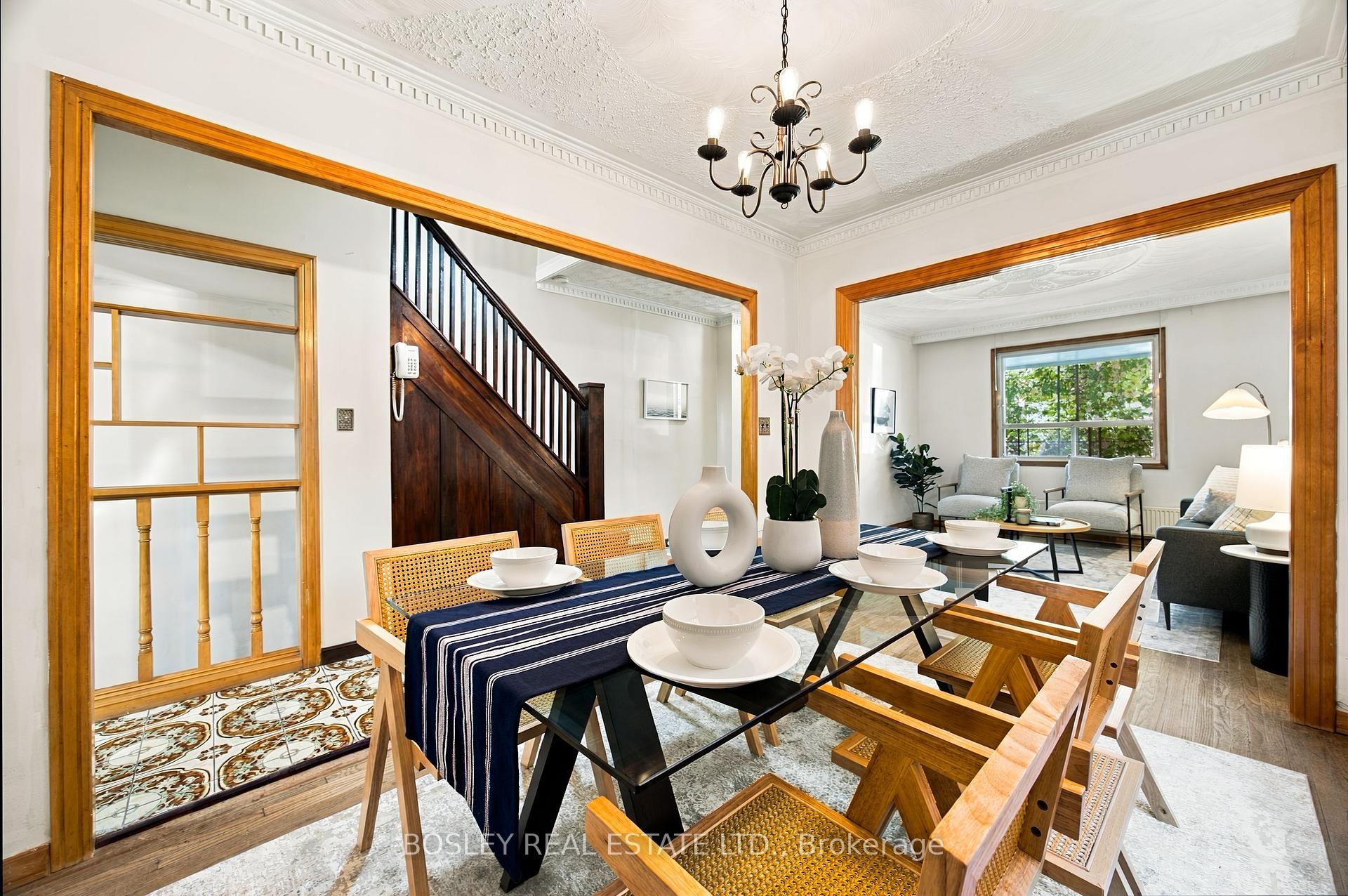 Photo 12 of 59 Kings Park Boulevard, Toronto, Danforth Village-East York — HOMEH