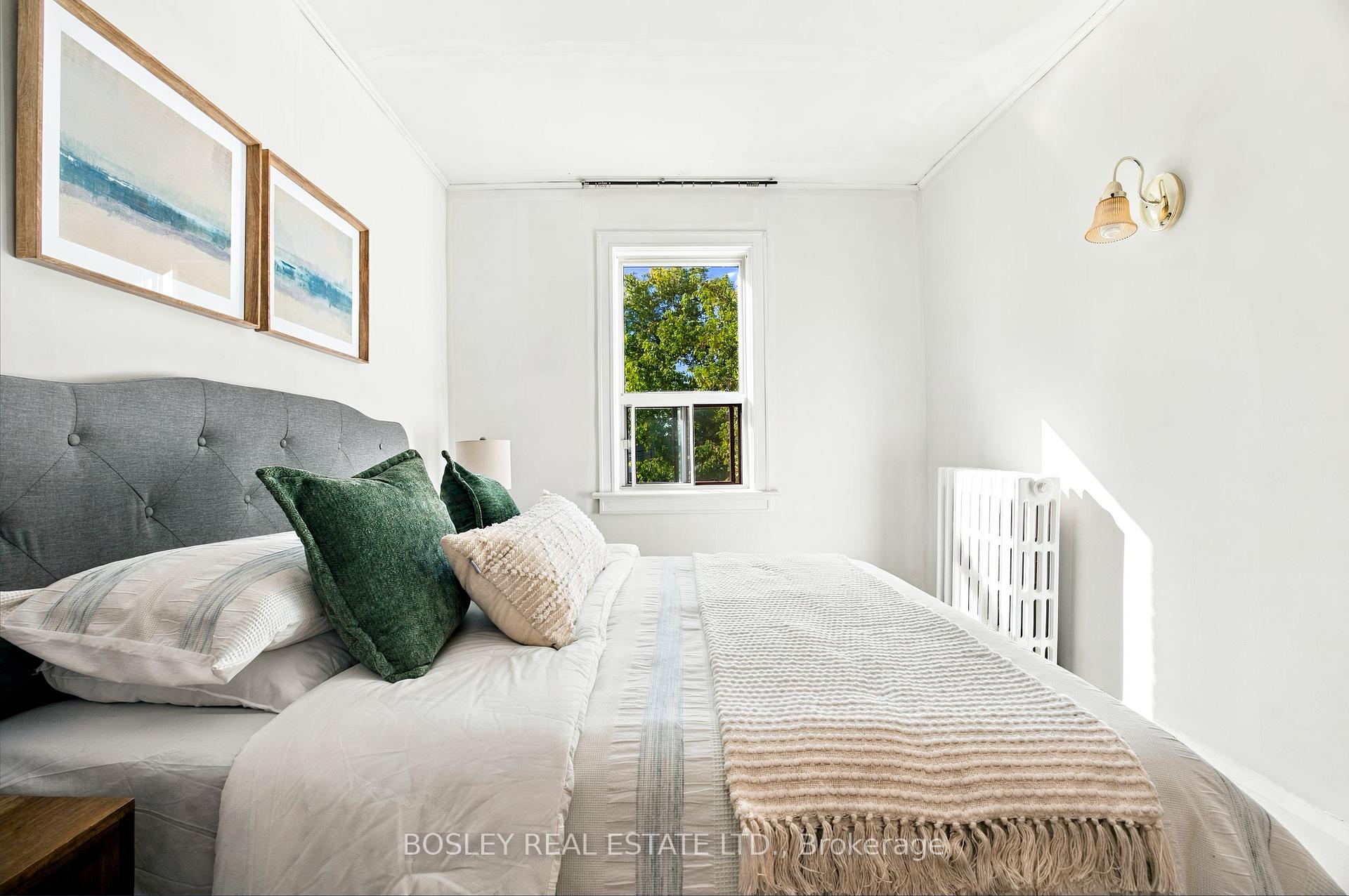 Photo 26 of 59 Kings Park Boulevard, Toronto, Danforth Village-East York — HOMEH