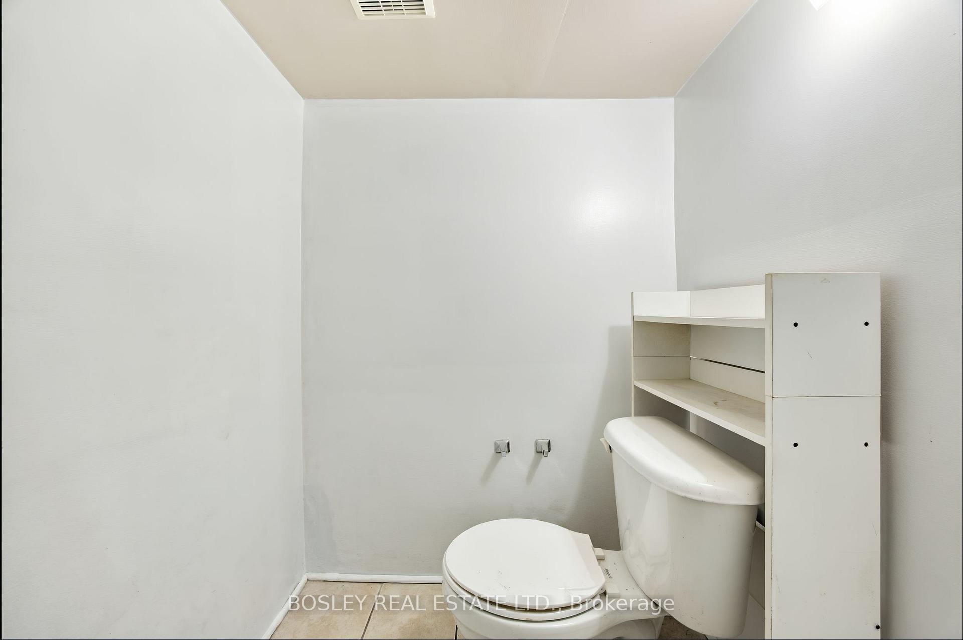 Photo 46 of 59 Kings Park Boulevard, Toronto, Danforth Village-East York — HOMEH