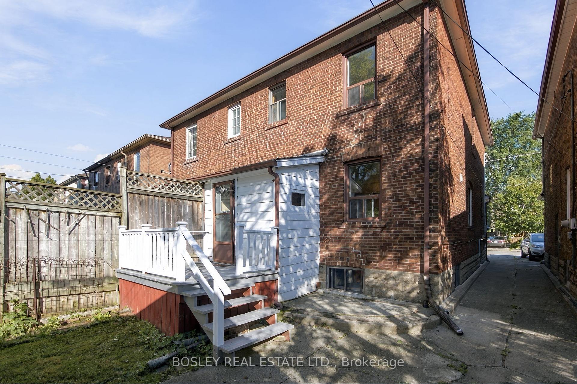 Photo 49 of 59 Kings Park Boulevard, Toronto, Danforth Village-East York — HOMEH