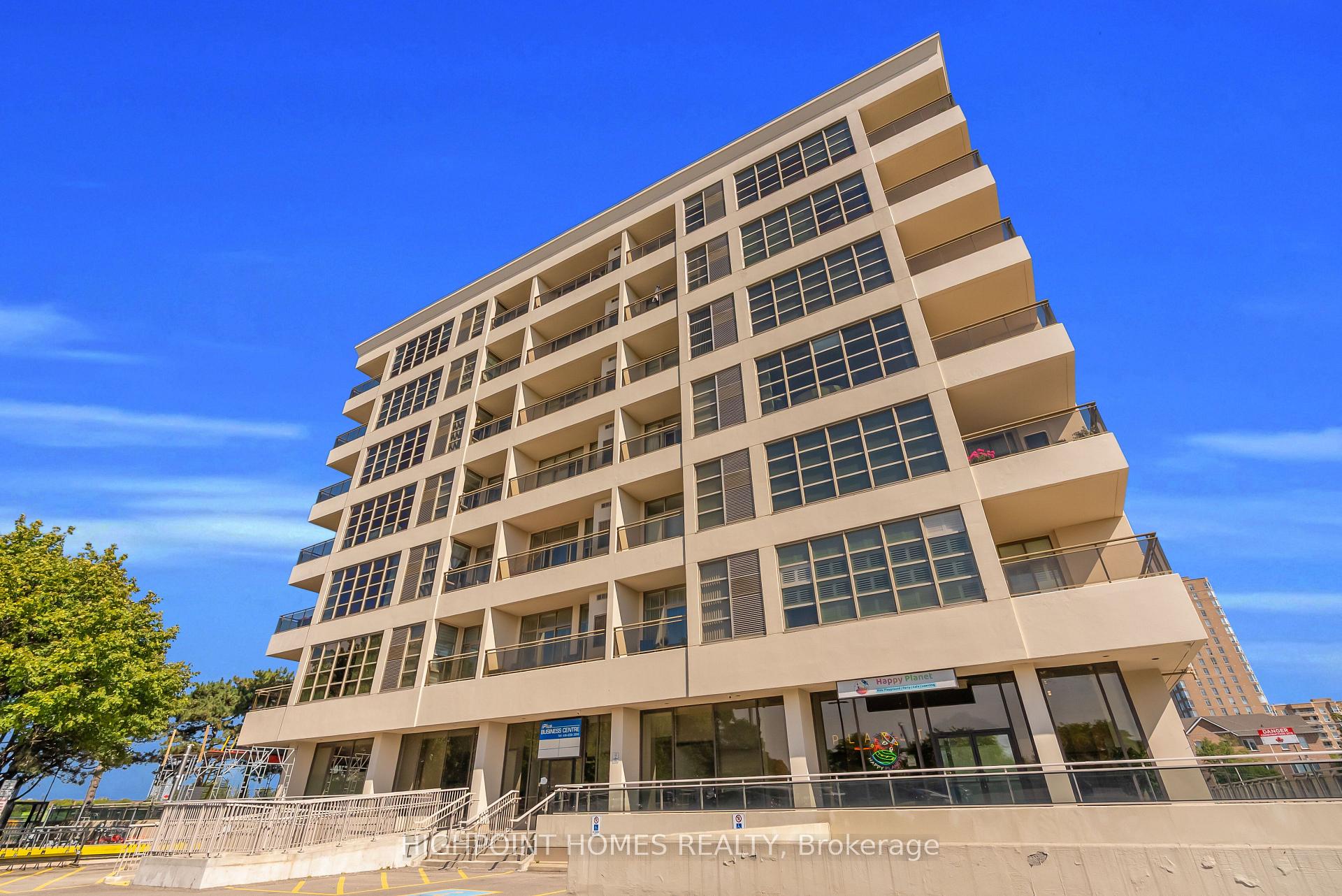 Photo 5 of Unit 421, 1 Leaside Park Drive, Toronto, Thorncliffe Park — HOMEH