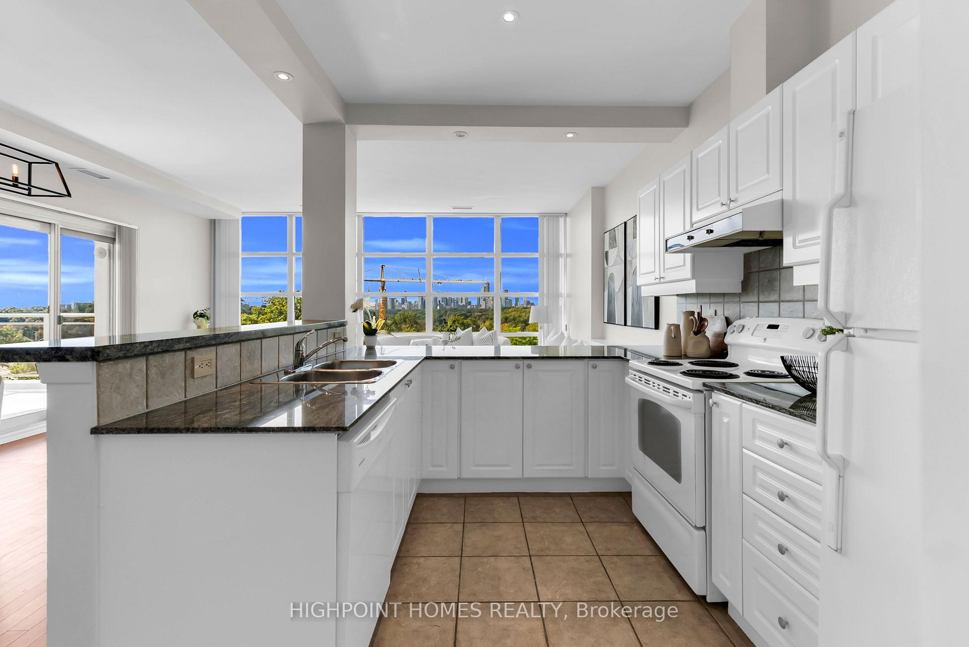 Photo 31 of Unit 421, 1 Leaside Park Drive, Toronto, Thorncliffe Park — HOMEH