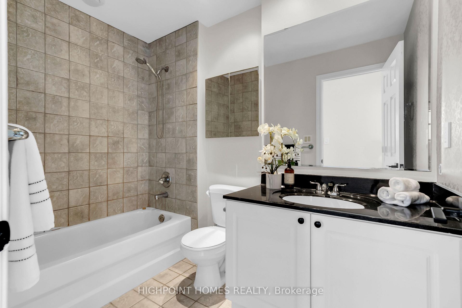 Photo 40 of Unit 421, 1 Leaside Park Drive, Toronto, Thorncliffe Park — HOMEH