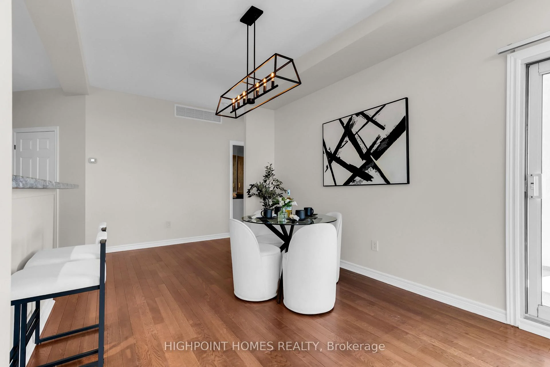 Photo 22 of Unit 421, 1 Leaside Park Drive, Toronto, Thorncliffe Park — HOMEH