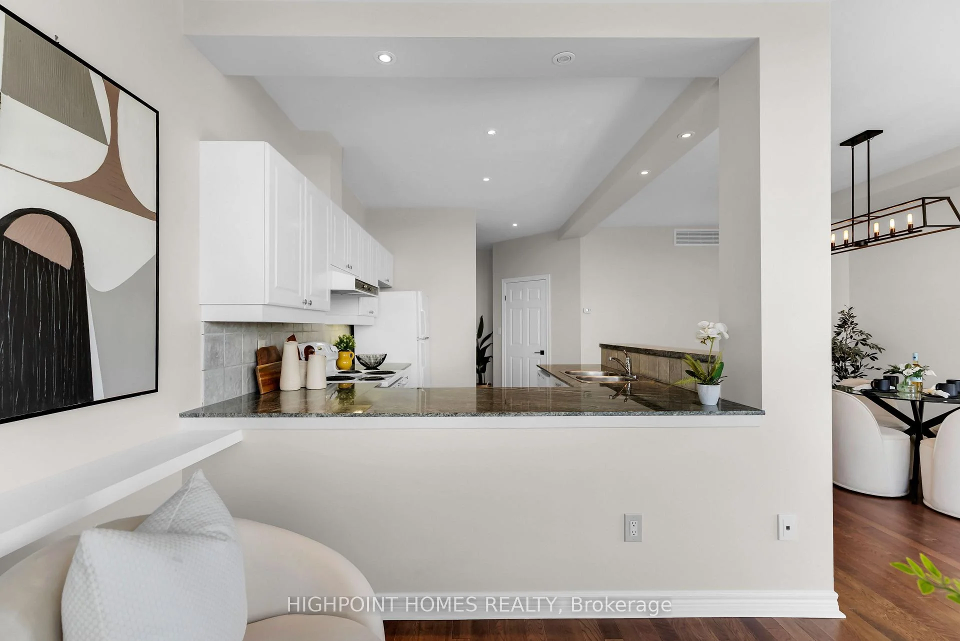 Photo 29 of Unit 421, 1 Leaside Park Drive, Toronto, Thorncliffe Park — HOMEH