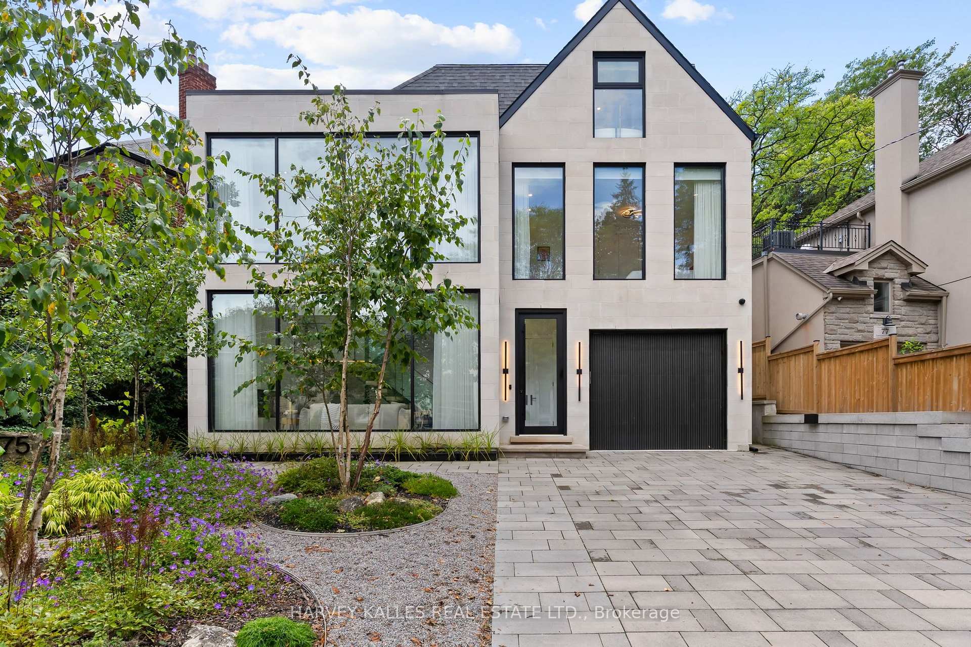 Photo 3 of 75 Lawrence Crescent, Toronto, Lawrence Park South — HOMEH