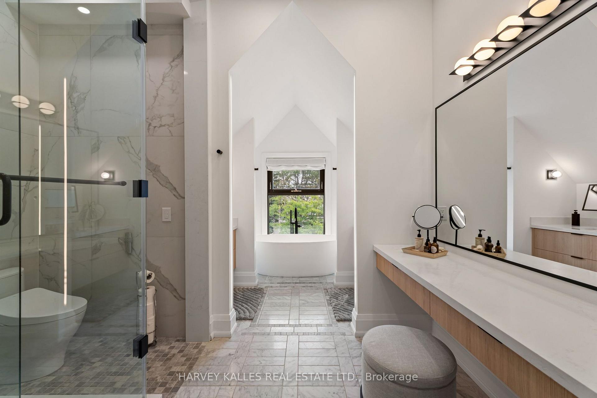 Photo 35 of 75 Lawrence Crescent, Toronto, Lawrence Park South — HOMEH