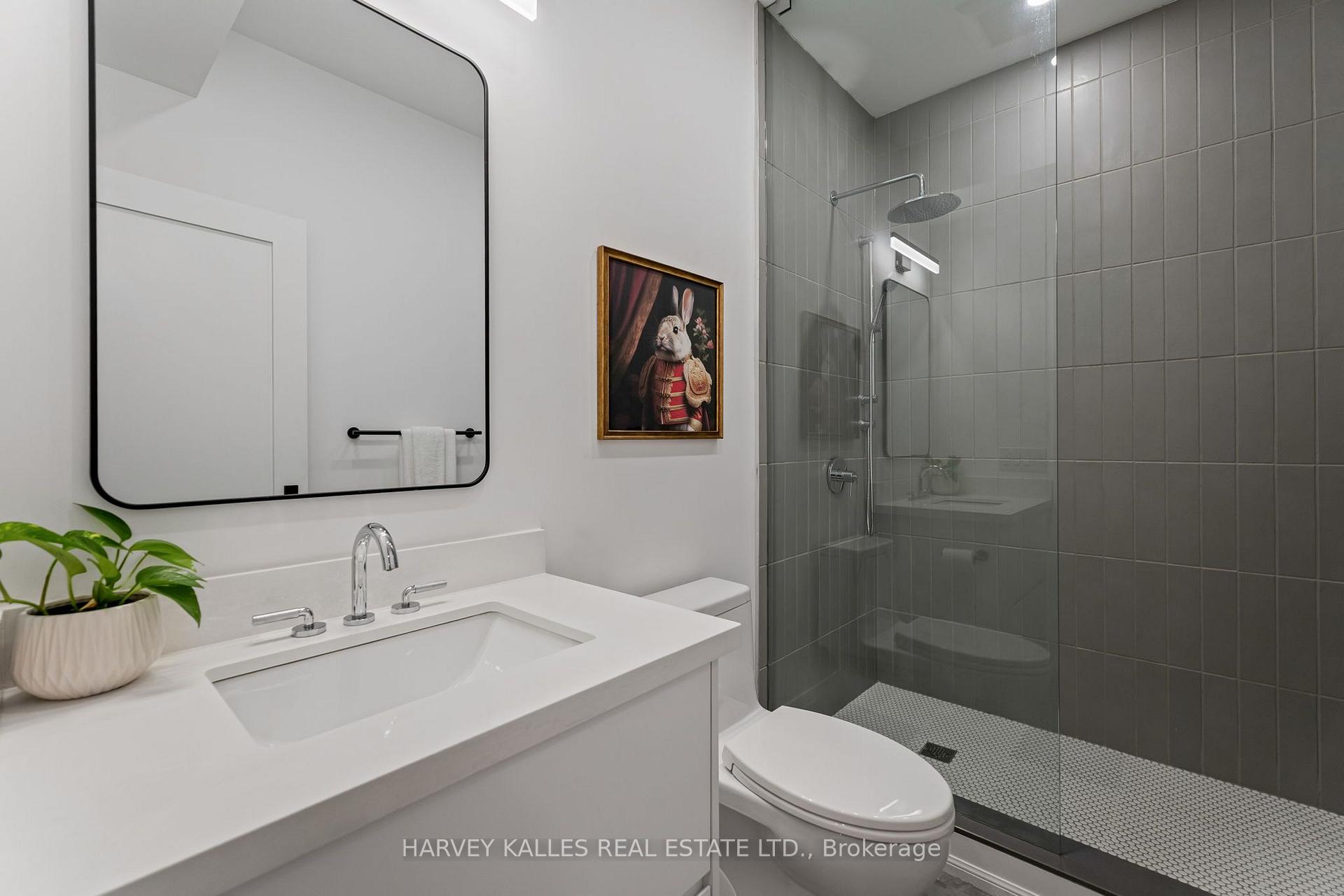 Photo 45 of 75 Lawrence Crescent, Toronto, Lawrence Park South — HOMEH