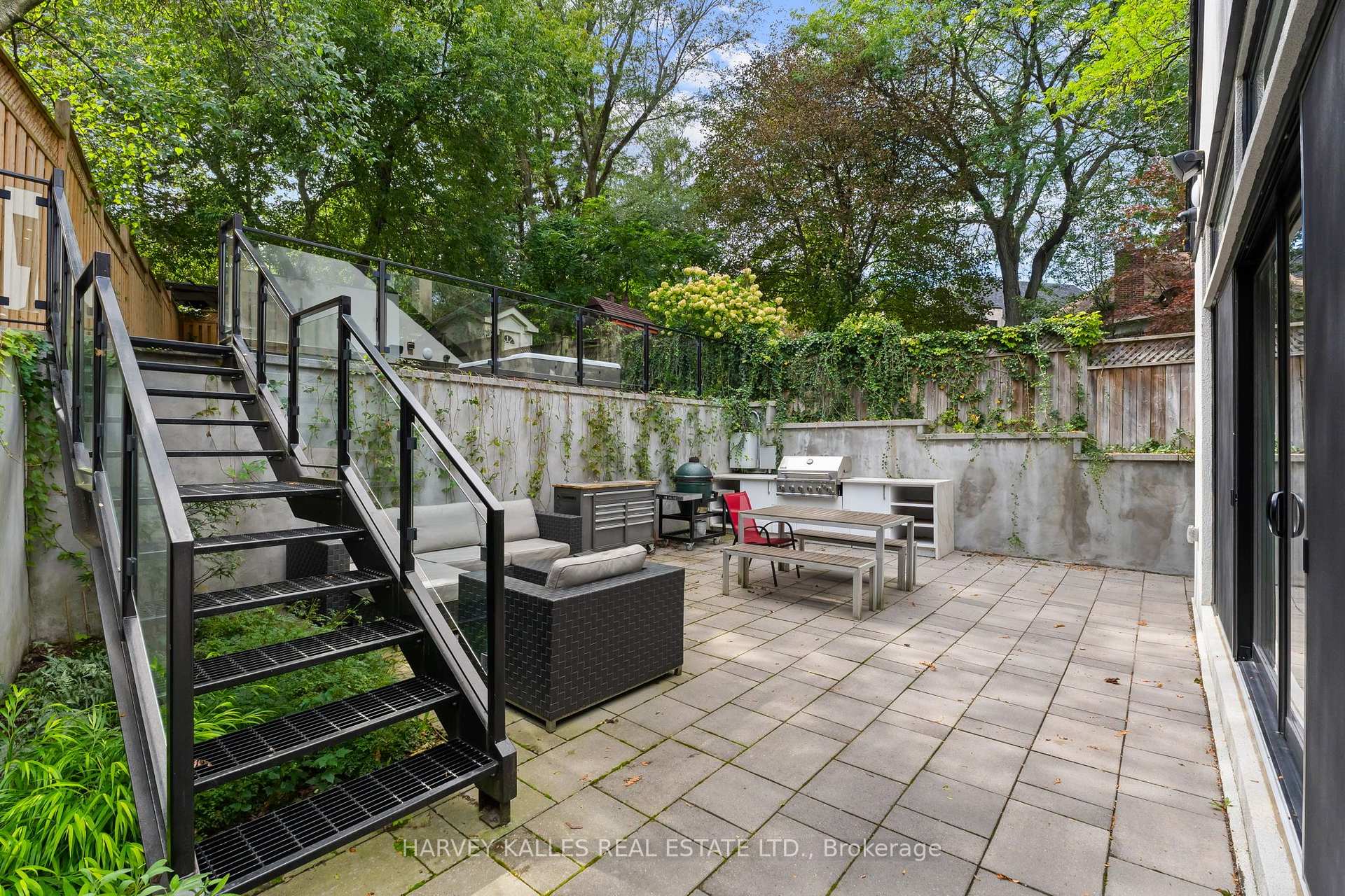 Photo 48 of 75 Lawrence Crescent, Toronto, Lawrence Park South — HOMEH