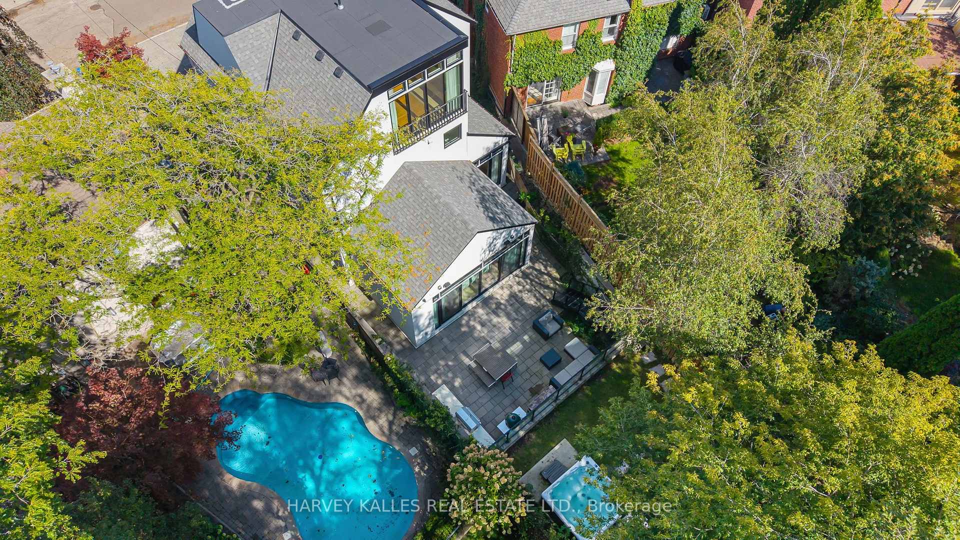 Photo 51 of 75 Lawrence Crescent, Toronto, Lawrence Park South — HOMEH