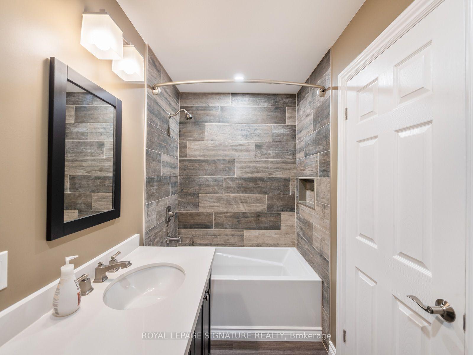 Photo 35 of 9 Birch Court, Aurora, Aurora Village — HOMEH