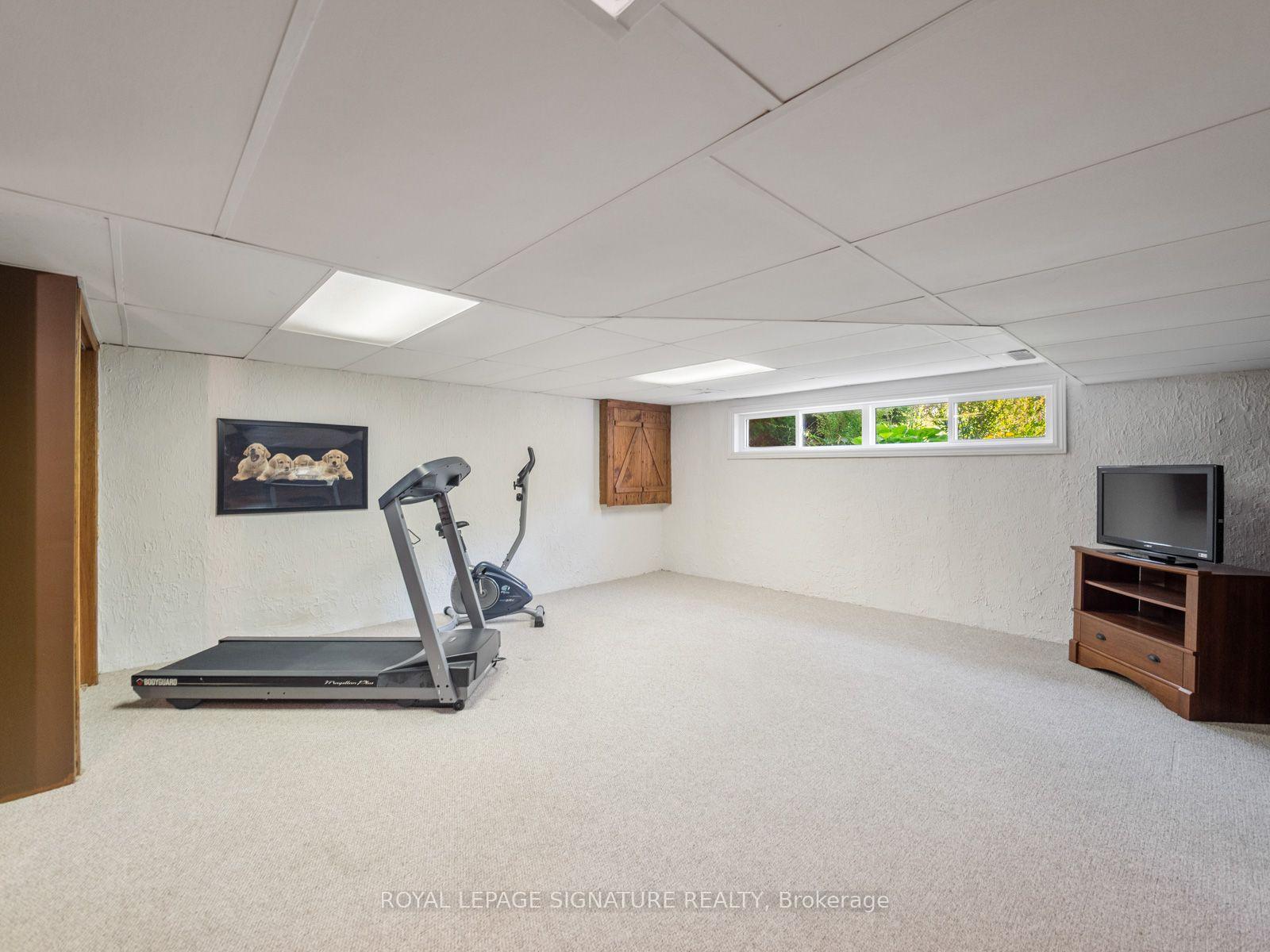 Photo 36 of 9 Birch Court, Aurora, Aurora Village — HOMEH