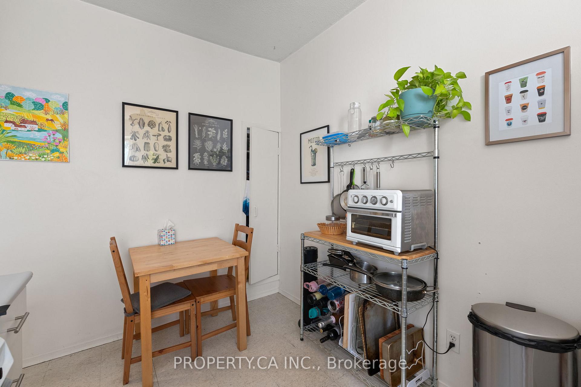 Photo 22 of 195 Niagara Street, Toronto, Niagara — HOMEH
