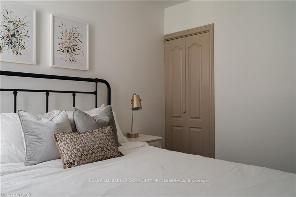 Photo 27 of 50 Norway Avenue, Hamilton, Blakeley — HOMEH