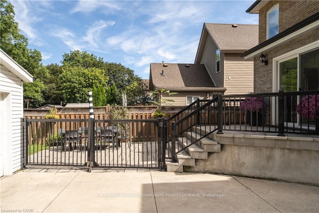 Photo 43 of 50 Norway Avenue, Hamilton, Blakeley — HOMEH