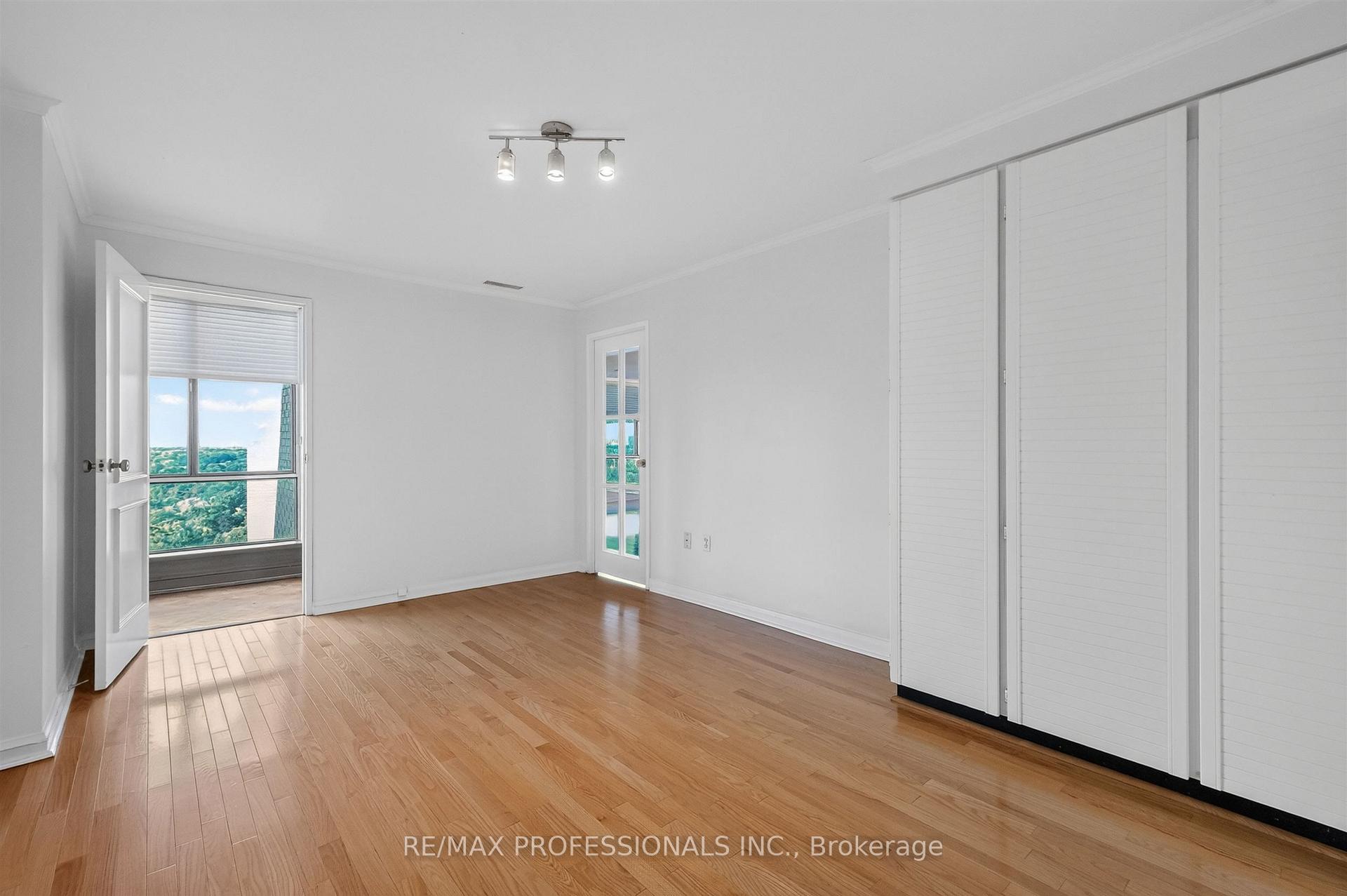 Photo 18 of Unit 2205, 1400 Dixie Road, Mississauga, Lakeview — HOMEH