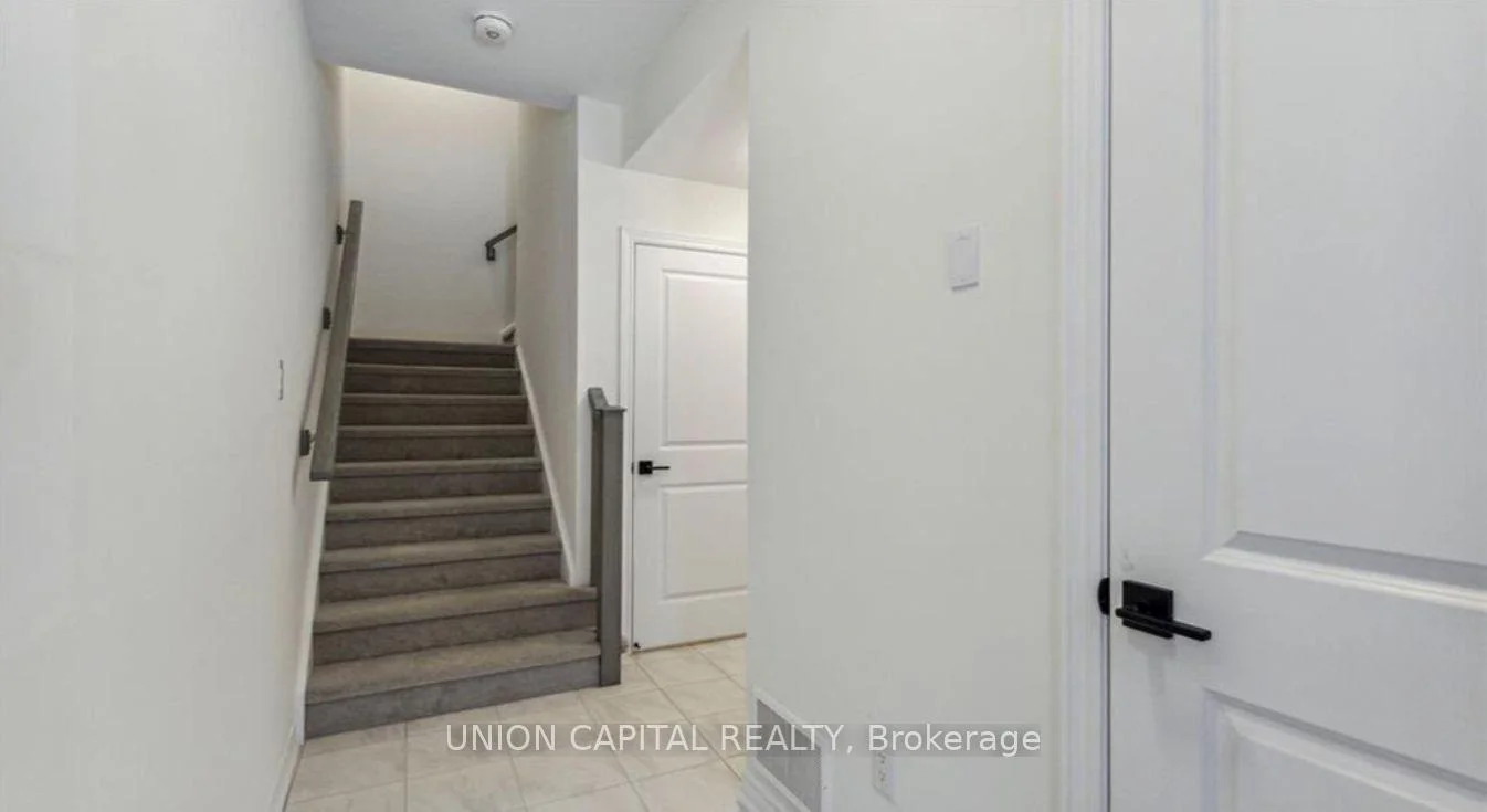 Photo 14 of Unit 118, 10 Birmingham Drive, Cambridge, Hillcrest/Forbes Park — HOMEH