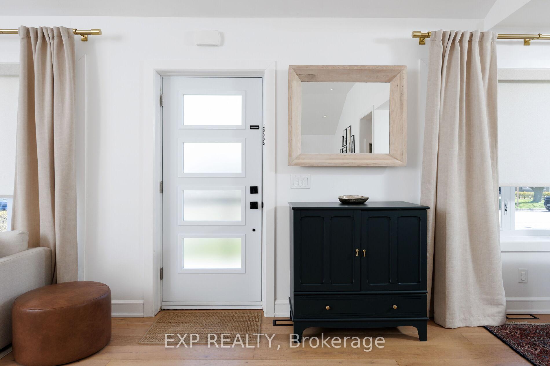 Photo 10 of 1761 Coram Crescent, Mississauga, Applewood — HOMEH