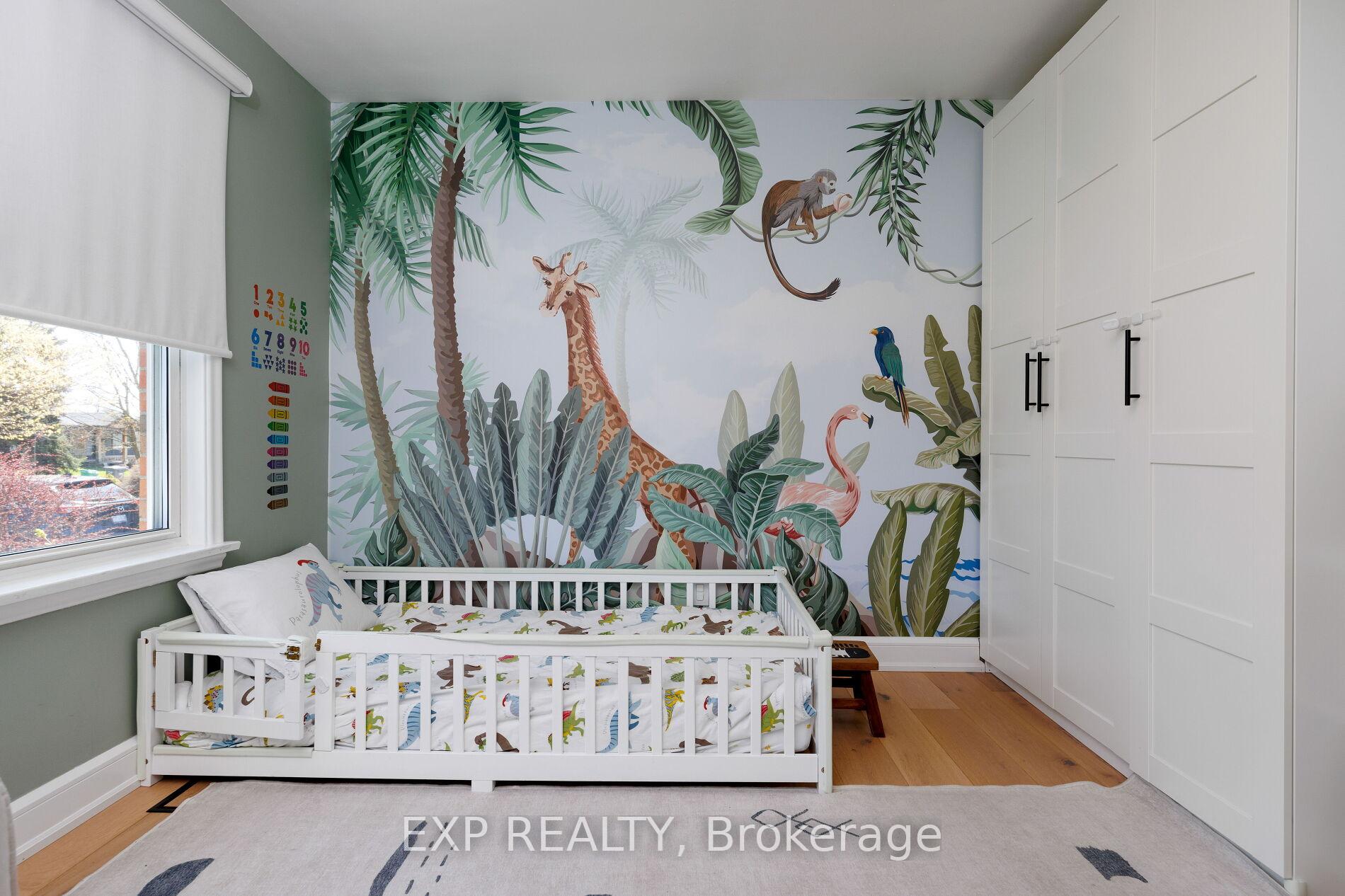 Photo 17 of 1761 Coram Crescent, Mississauga, Applewood — HOMEH