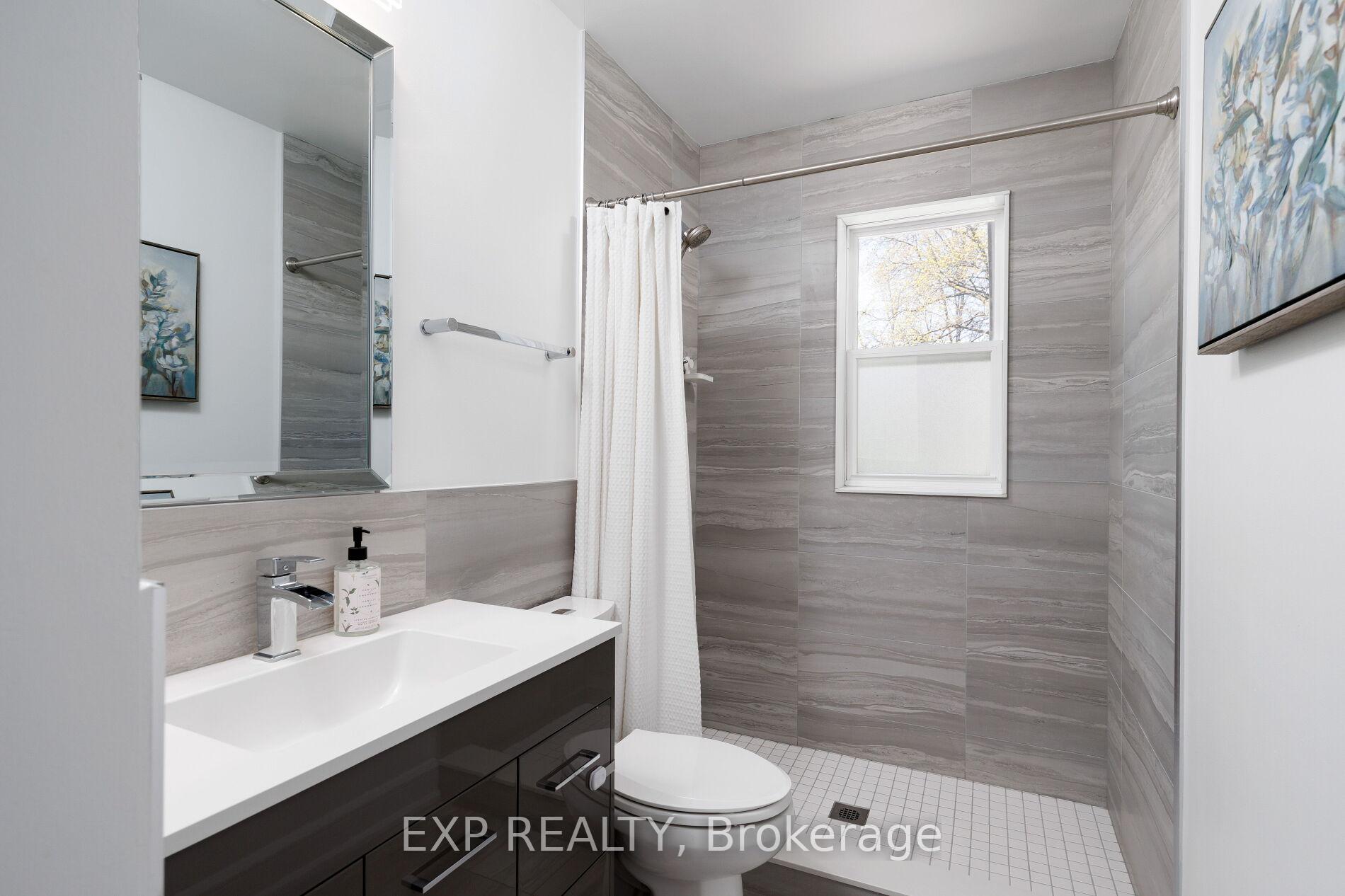 Photo 20 of 1761 Coram Crescent, Mississauga, Applewood — HOMEH
