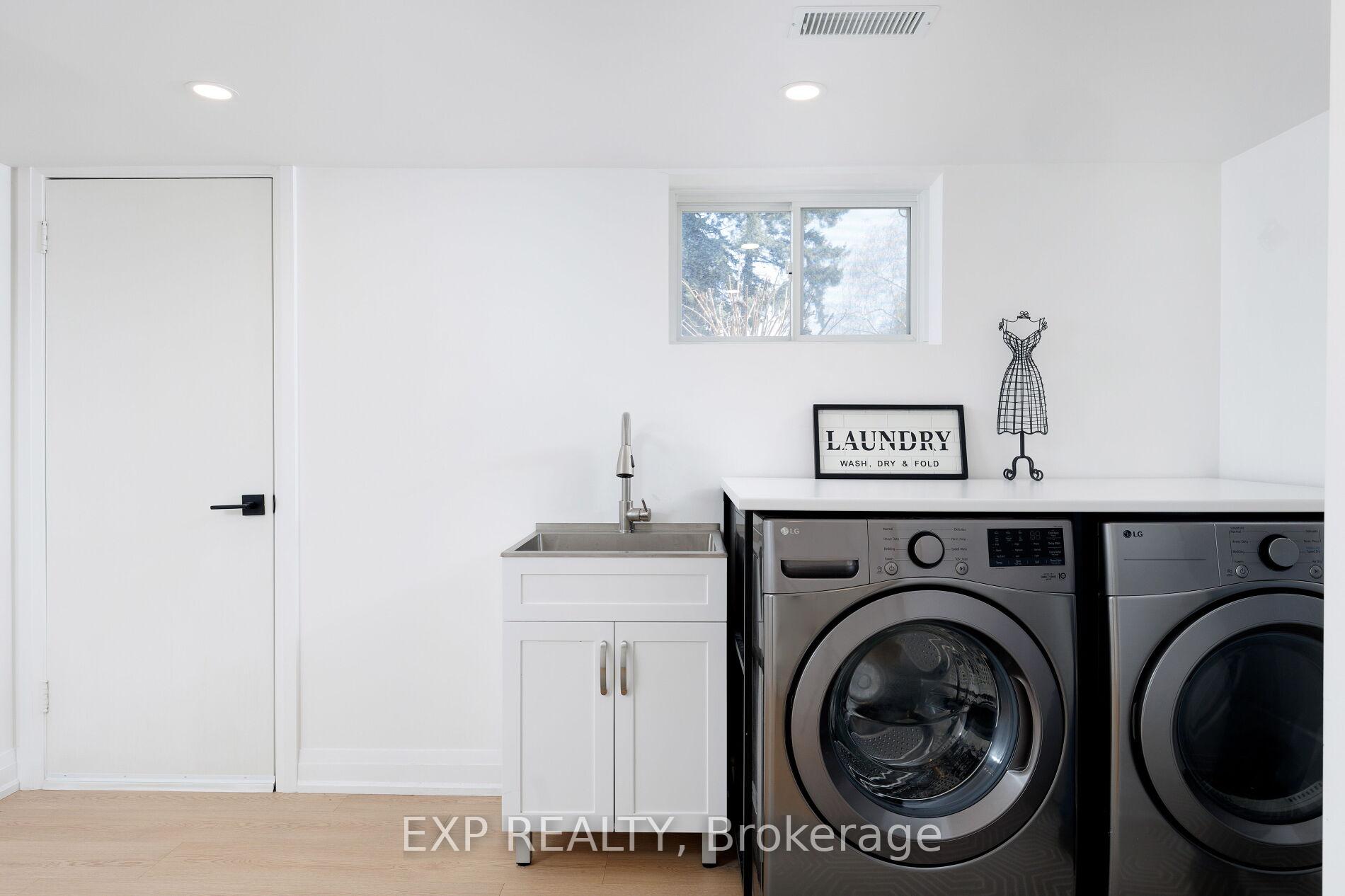 Photo 35 of 1761 Coram Crescent, Mississauga, Applewood — HOMEH