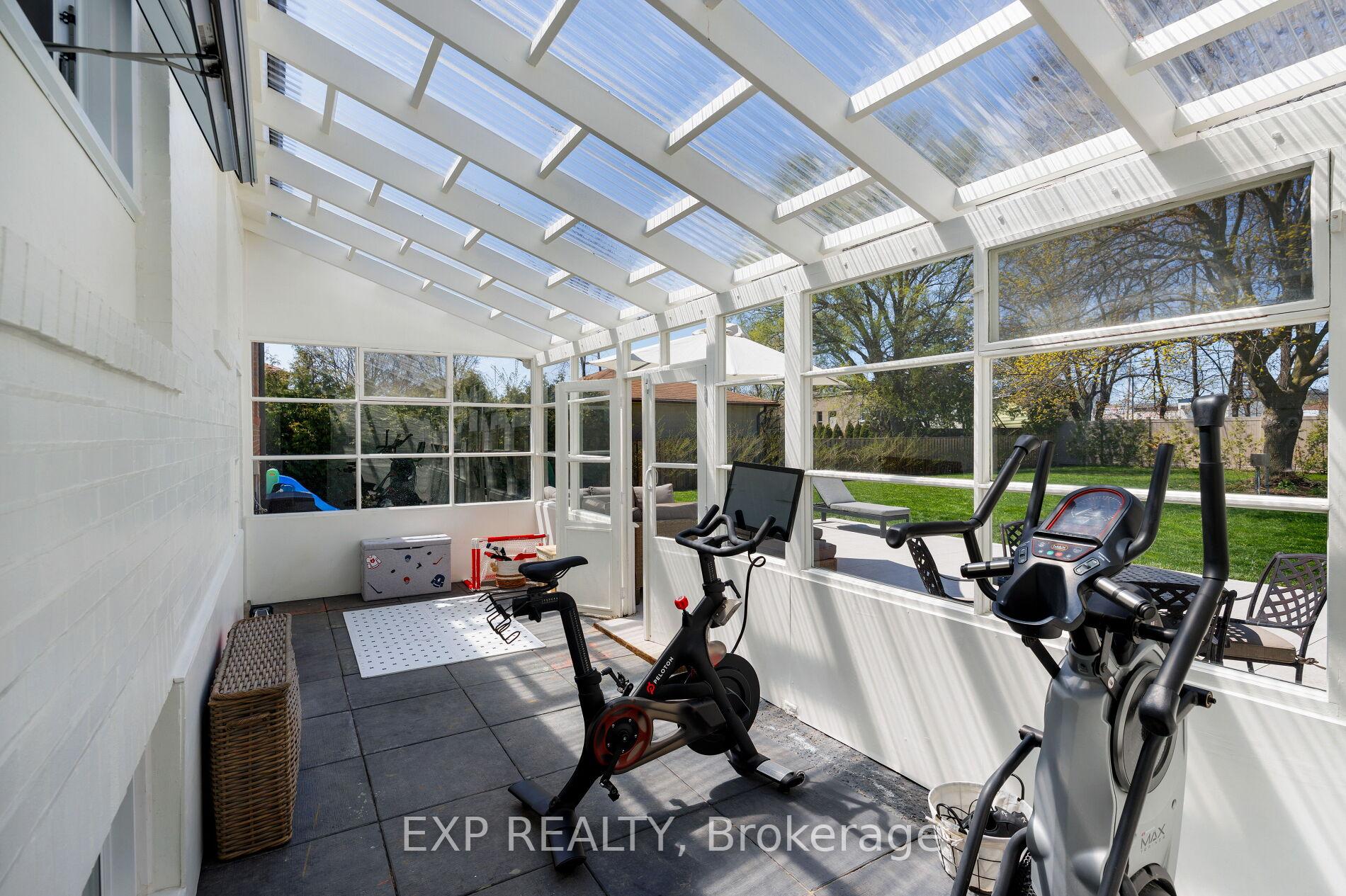 Photo 37 of 1761 Coram Crescent, Mississauga, Applewood — HOMEH