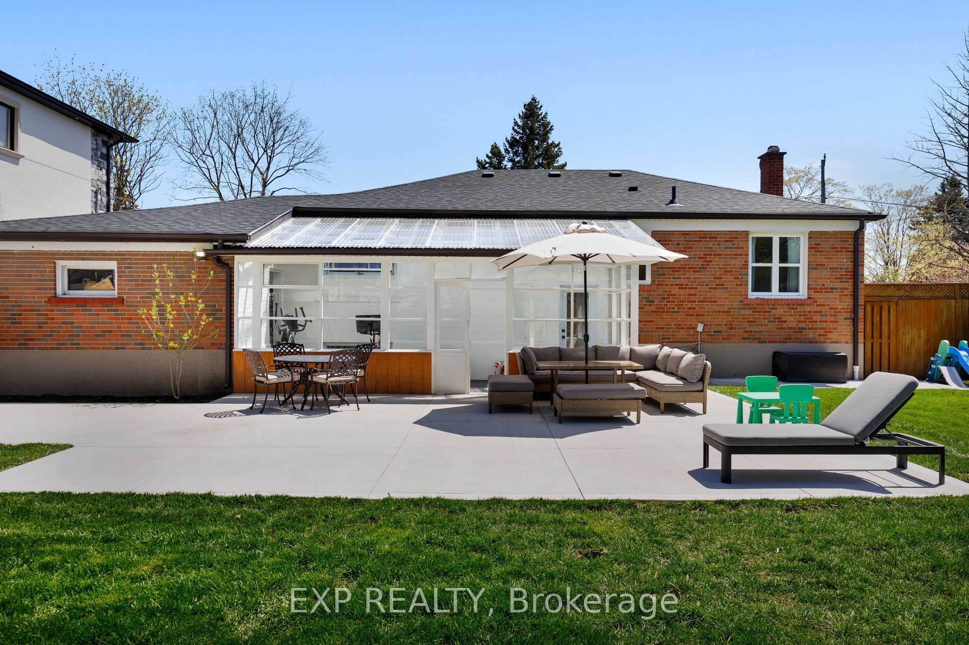 Photo 40 of 1761 Coram Crescent, Mississauga, Applewood — HOMEH