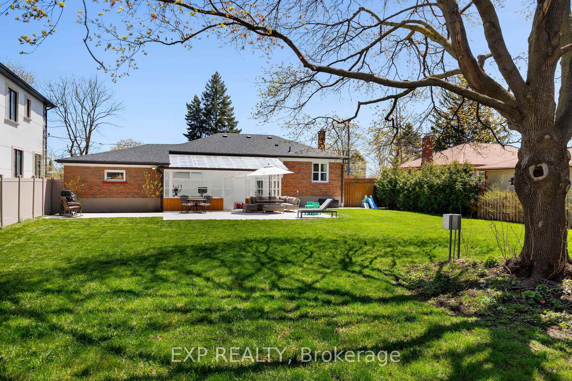 Photo 45 of 1761 Coram Crescent, Mississauga, Applewood — HOMEH