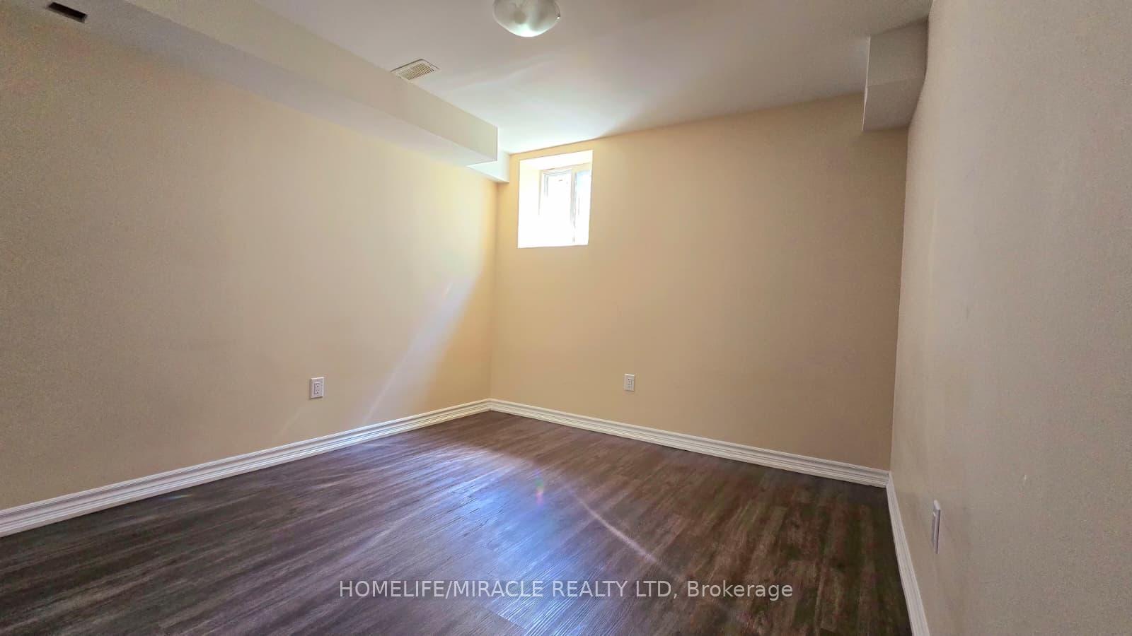 Photo 10 of Unit Lower, 91 Tysonville Circle, Brampton, Northwest Brampton — HOMEH