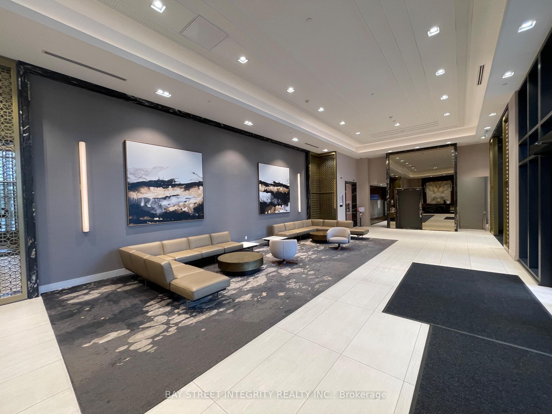Photo 3 of Unit 506W, 268 Buchanan Drive, Markham, Unionville — HOMEH