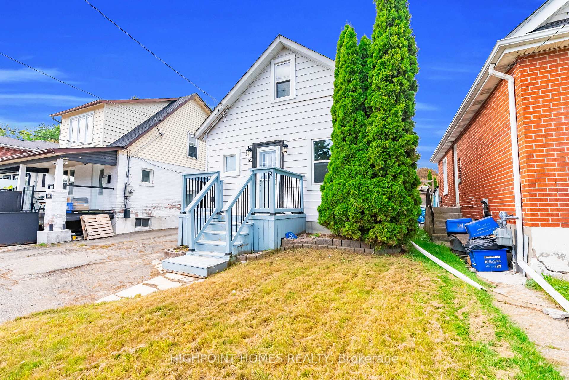Photo 3 of 104 Park Road S, Oshawa, Vanier — HOMEH