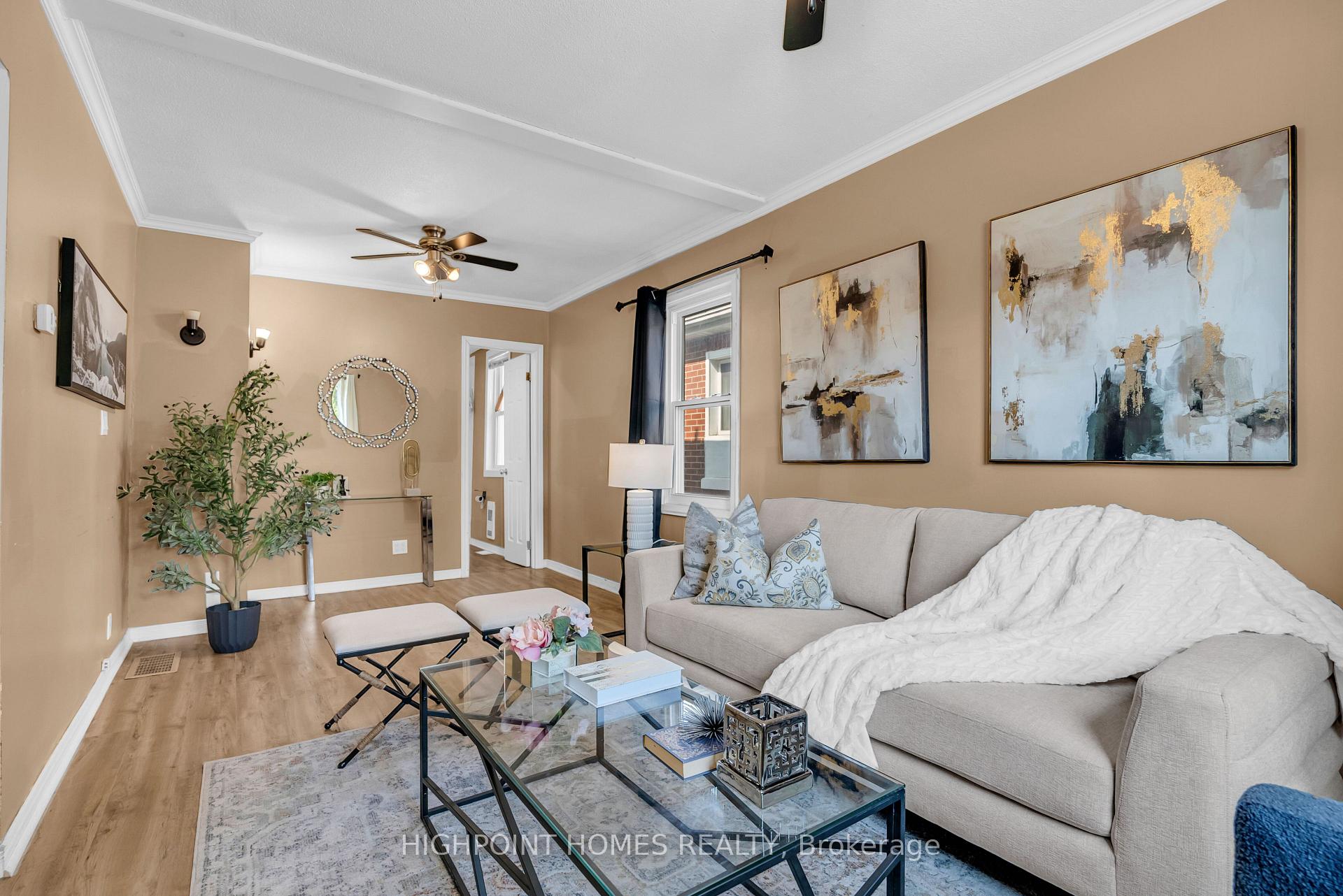 Photo 6 of 104 Park Road S, Oshawa, Vanier — HOMEH