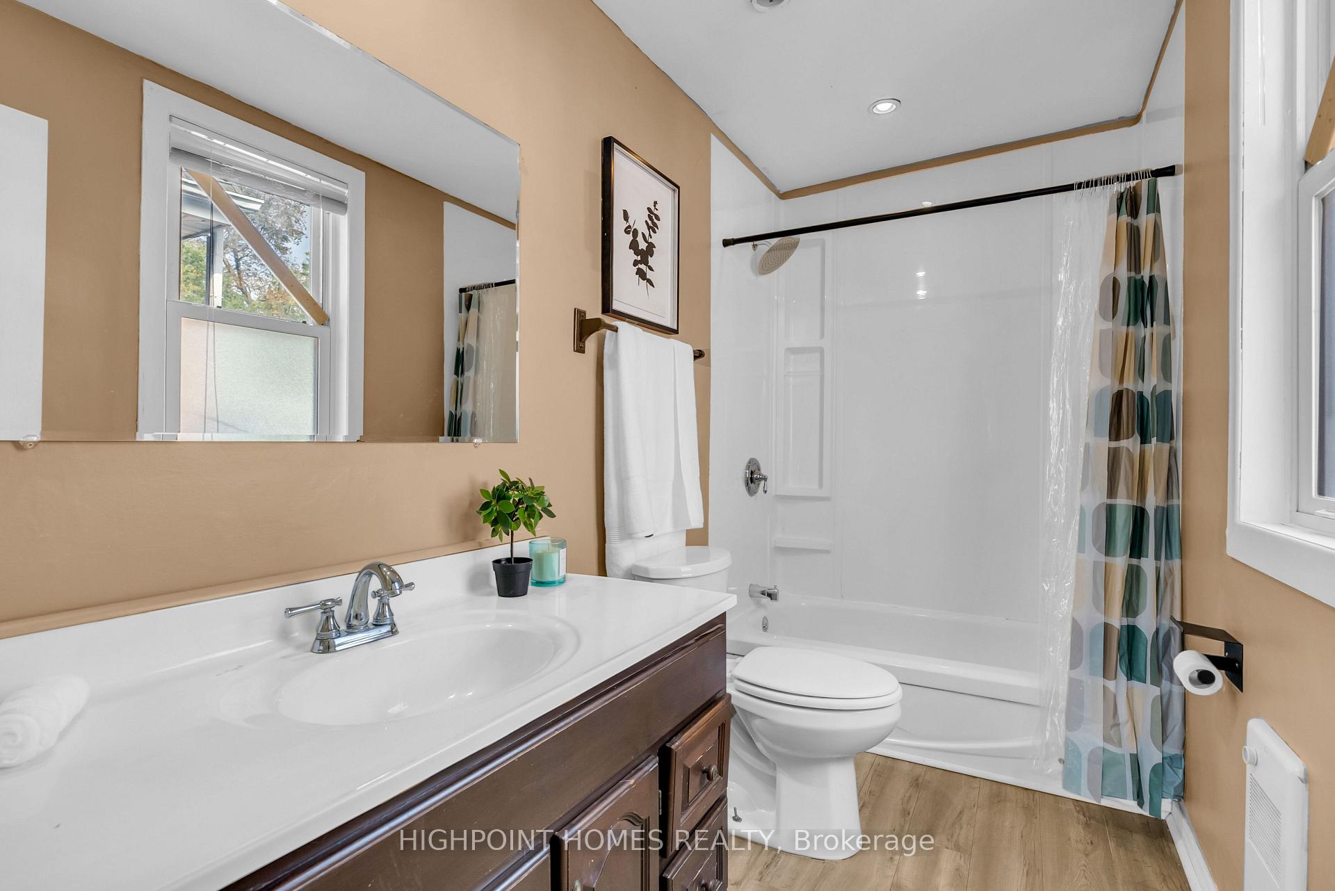 Photo 19 of 104 Park Road S, Oshawa, Vanier — HOMEH