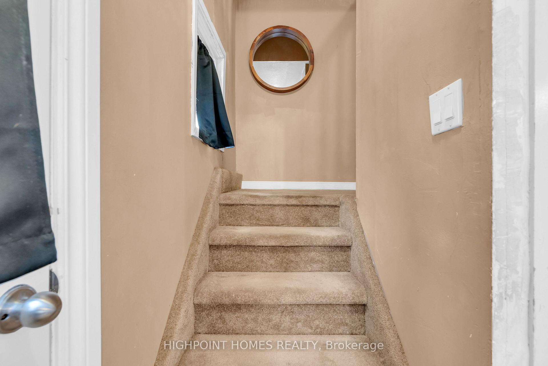 Photo 21 of 104 Park Road S, Oshawa, Vanier — HOMEH