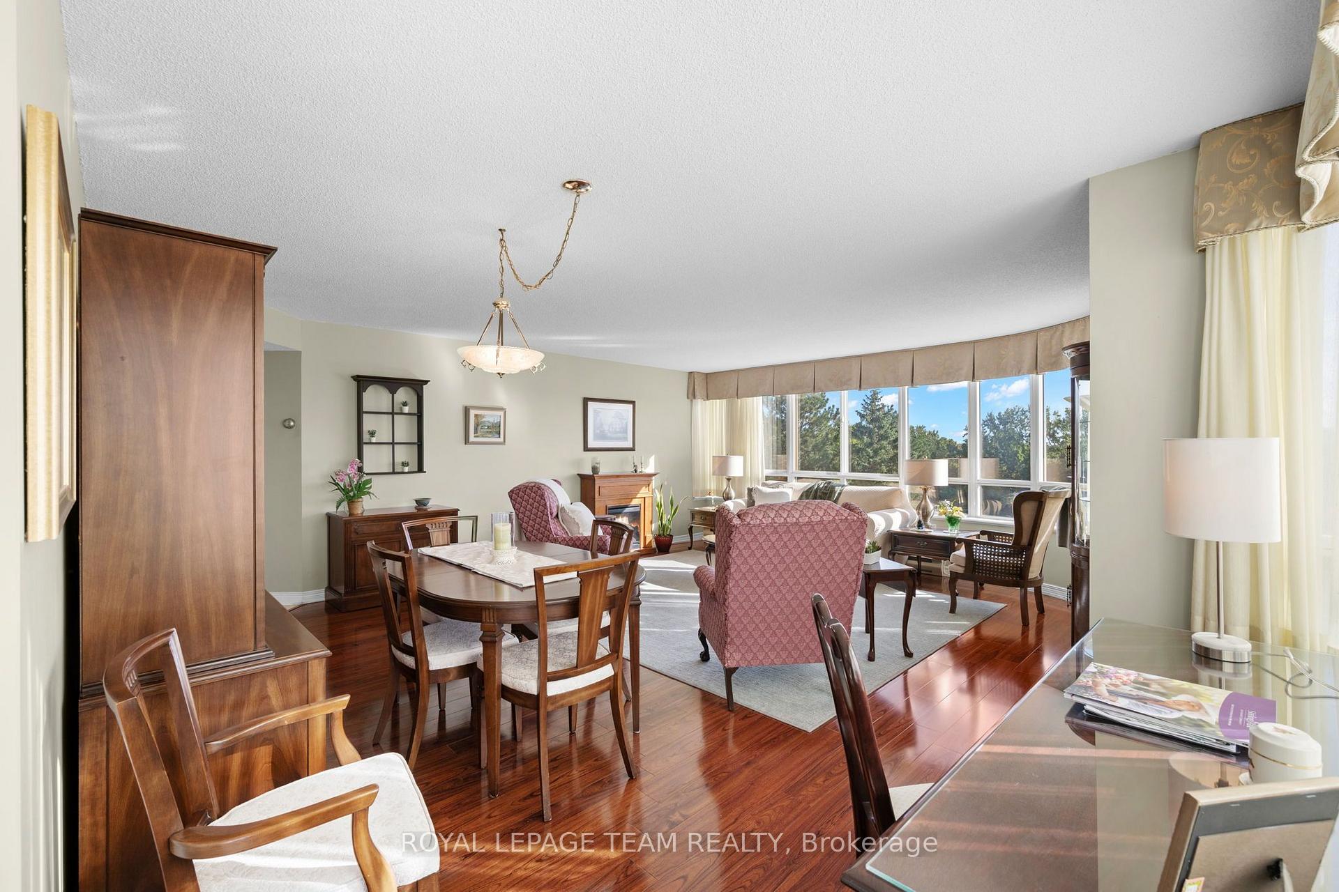 Photo 14 of Unit 406, 100 Grant Carman Drive, Ottawa, Borden Farm/Stewart Farm/Carleton Heights/Parkwood Hills — HOMEH