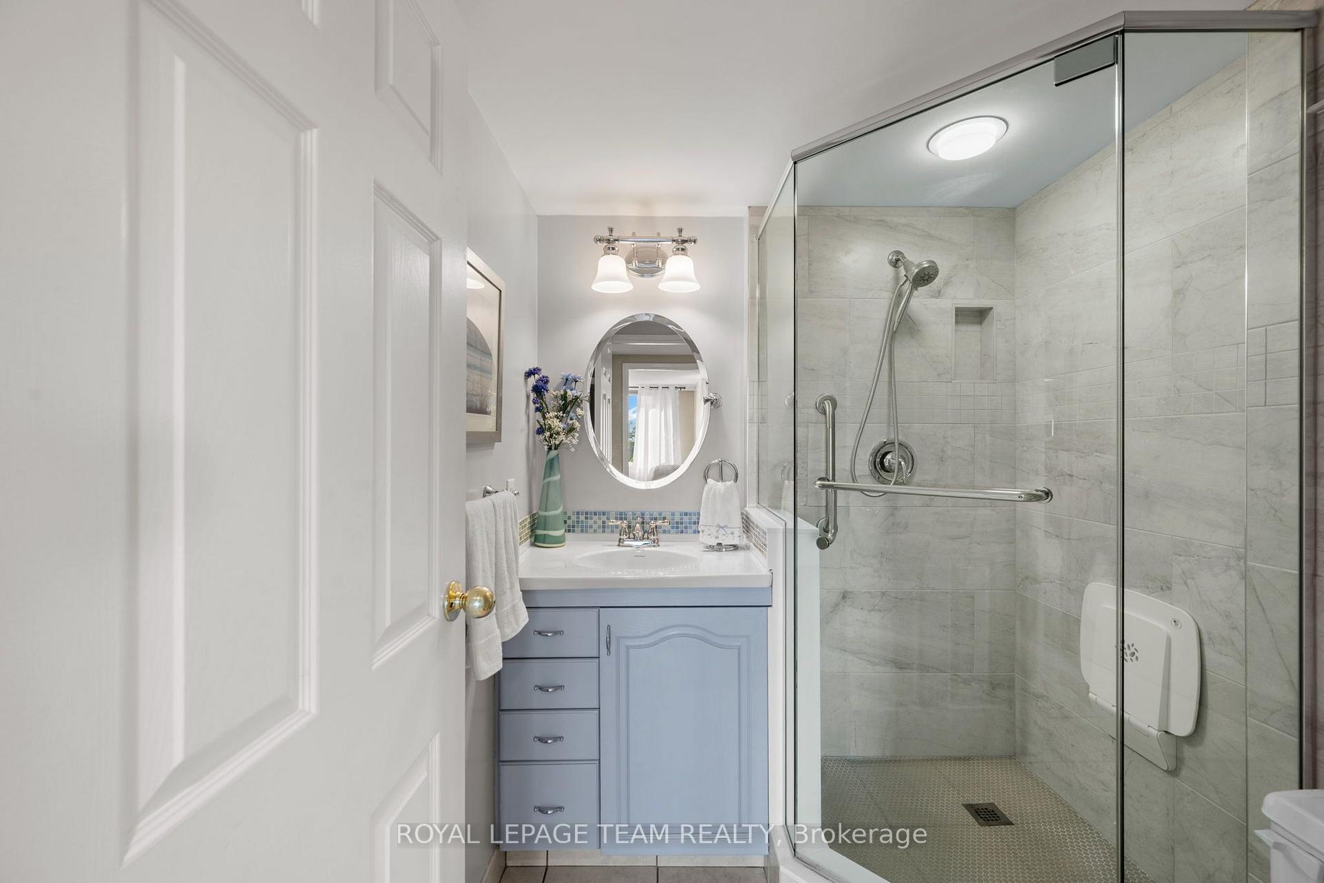 Photo 23 of Unit 406, 100 Grant Carman Drive, Ottawa, Borden Farm/Stewart Farm/Carleton Heights/Parkwood Hills — HOMEH