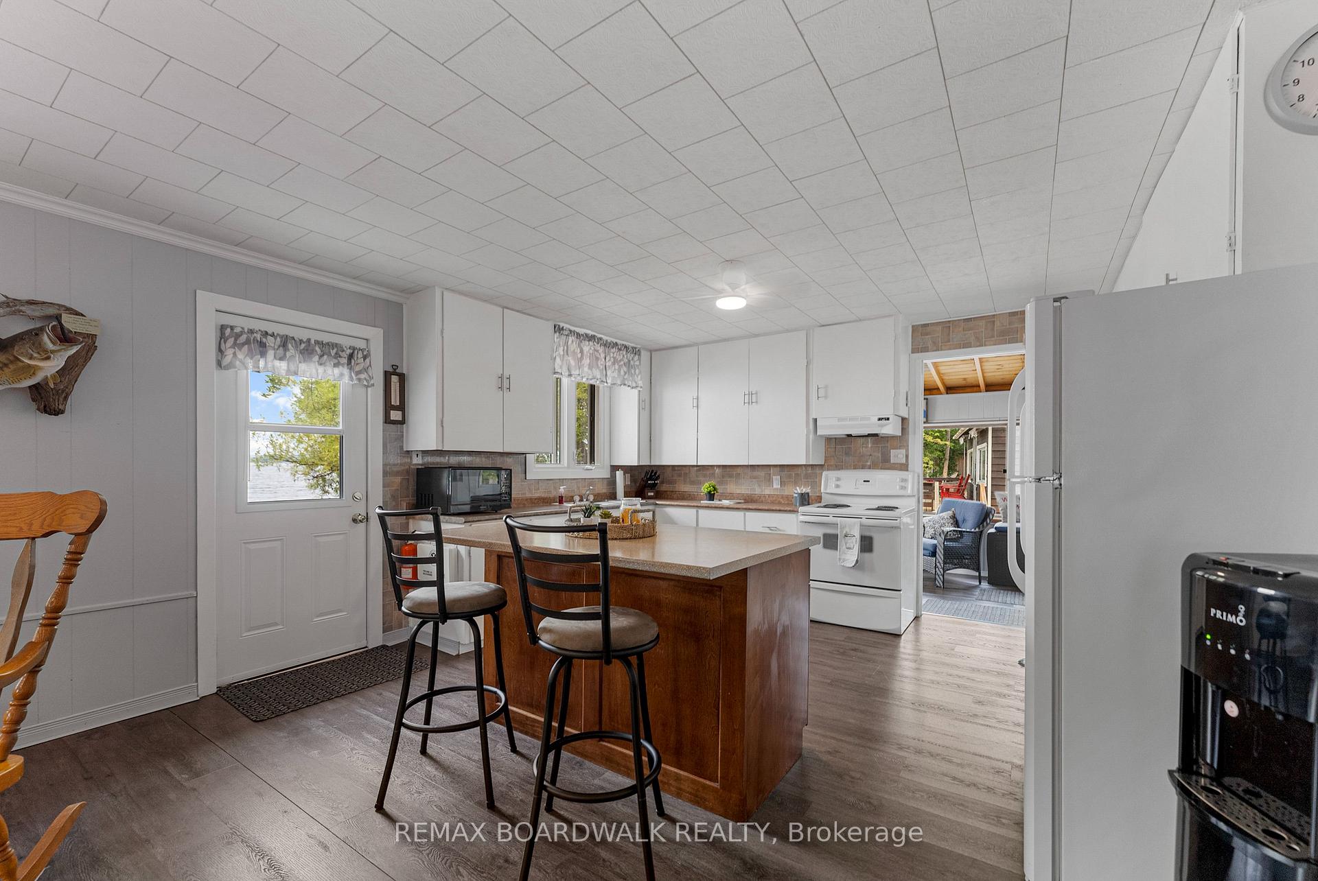 Photo 8 of 391 Leavoy Lane, Horton, Horton Twp — HOMEH