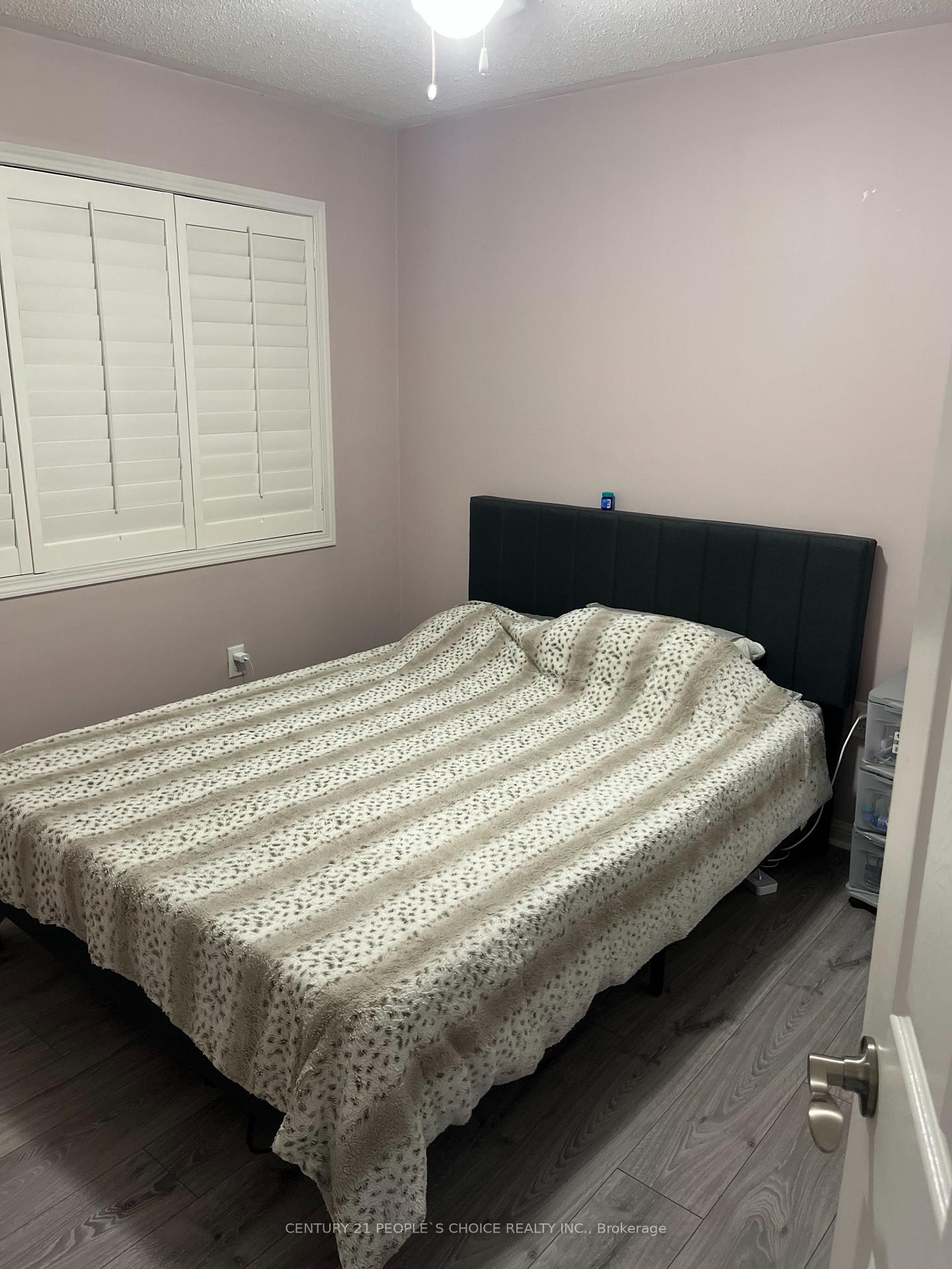 Photo 21 of 117 Decker Hollow Circle, Brampton, Credit Valley — HOMEH