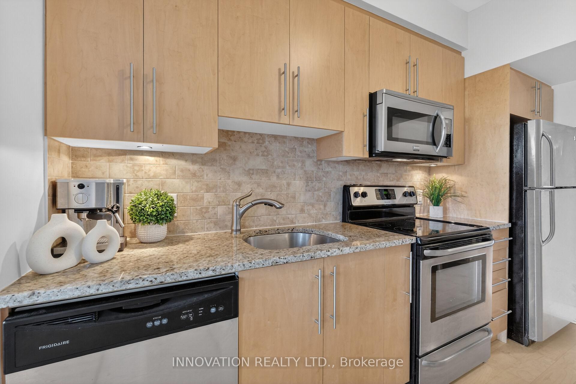 Photo 33 of Unit 307, 390 Booth Street, Ottawa, West Centre Town — HOMEH