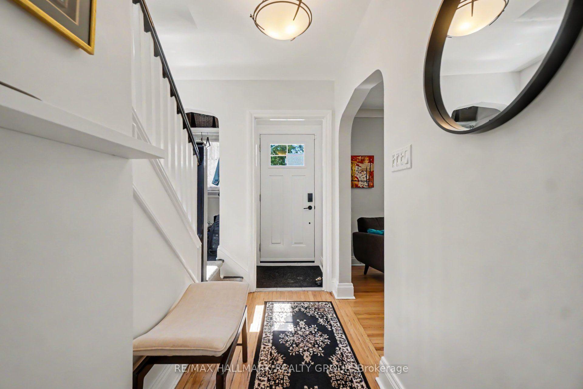 Photo 3 of 407 Eden Avenue, Ottawa, Westboro/Hampton Park — HOMEH