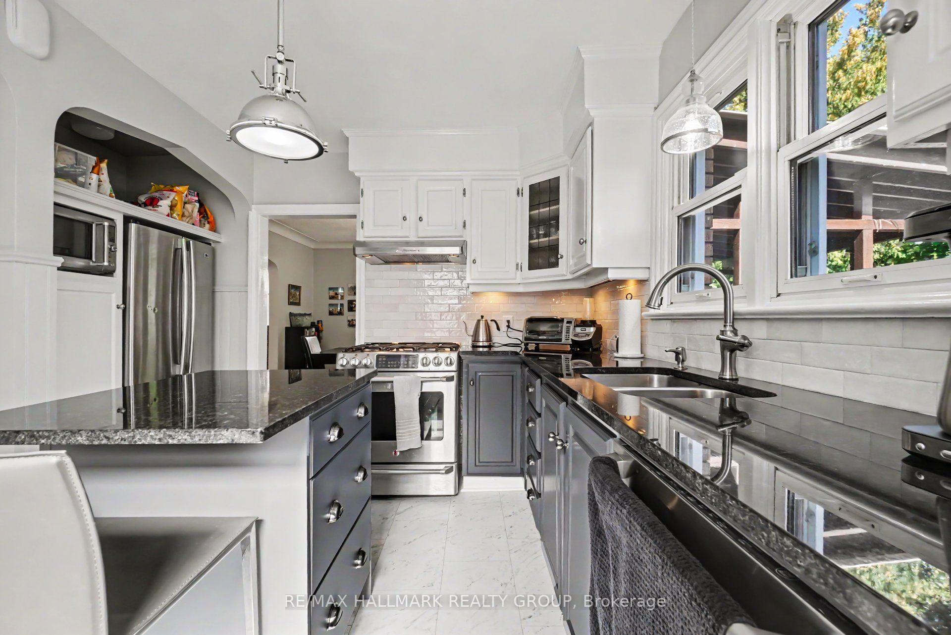 Photo 9 of 407 Eden Avenue, Ottawa, Westboro/Hampton Park — HOMEH