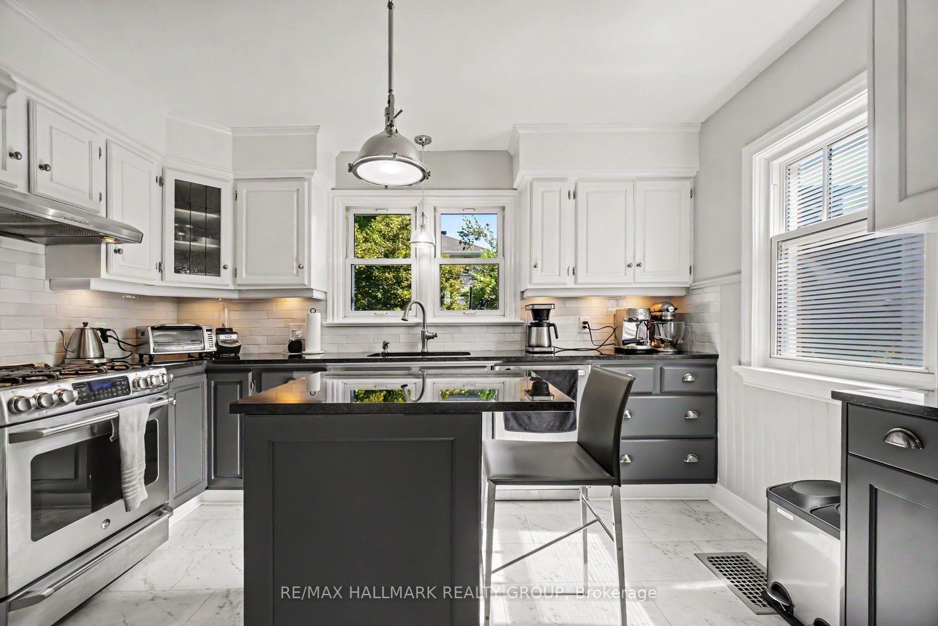Photo 11 of 407 Eden Avenue, Ottawa, Westboro/Hampton Park — HOMEH