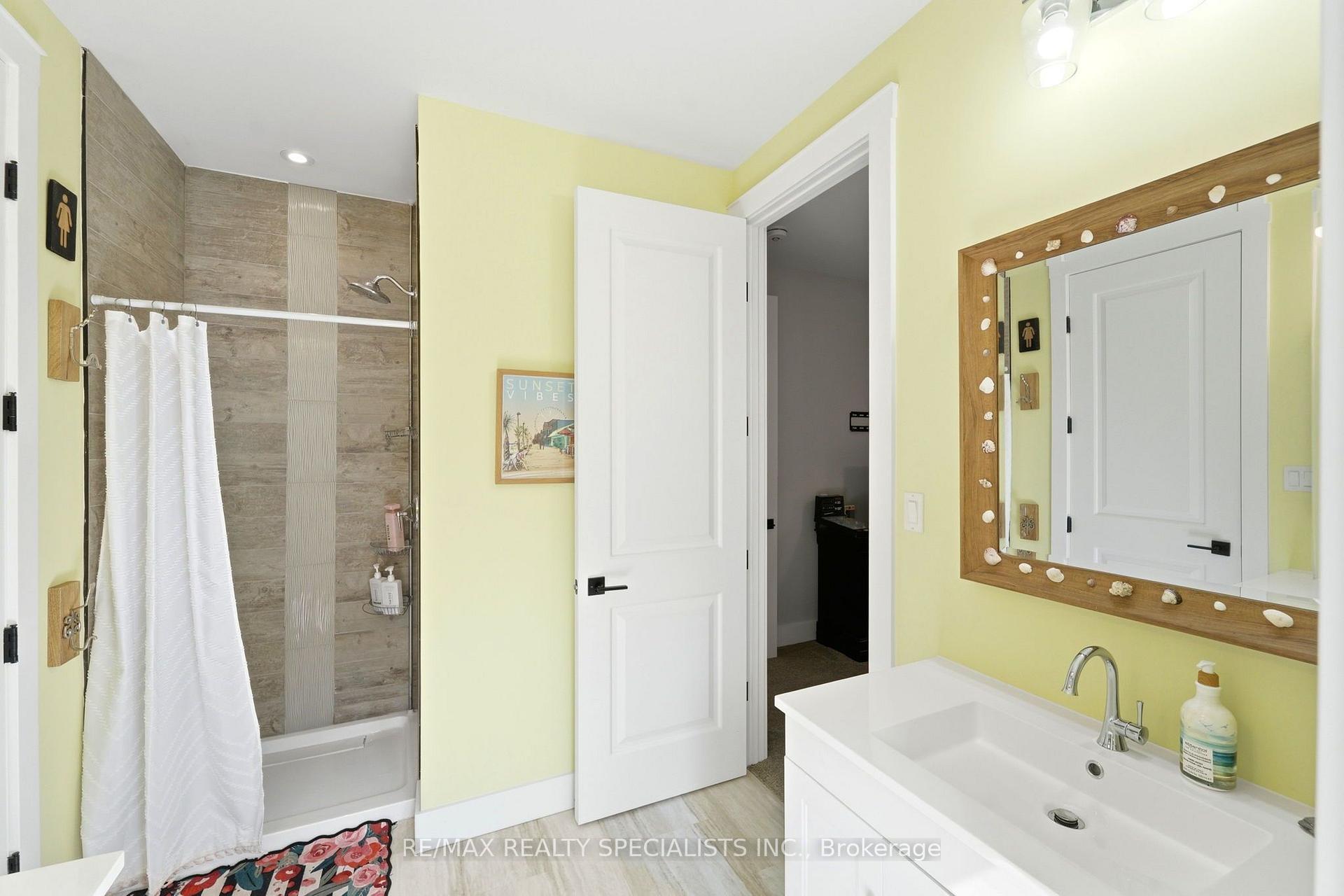 Photo 36 of 3713 Nineteenth Street, Lincoln, Lincoln-Jordan/Vineland — HOMEH