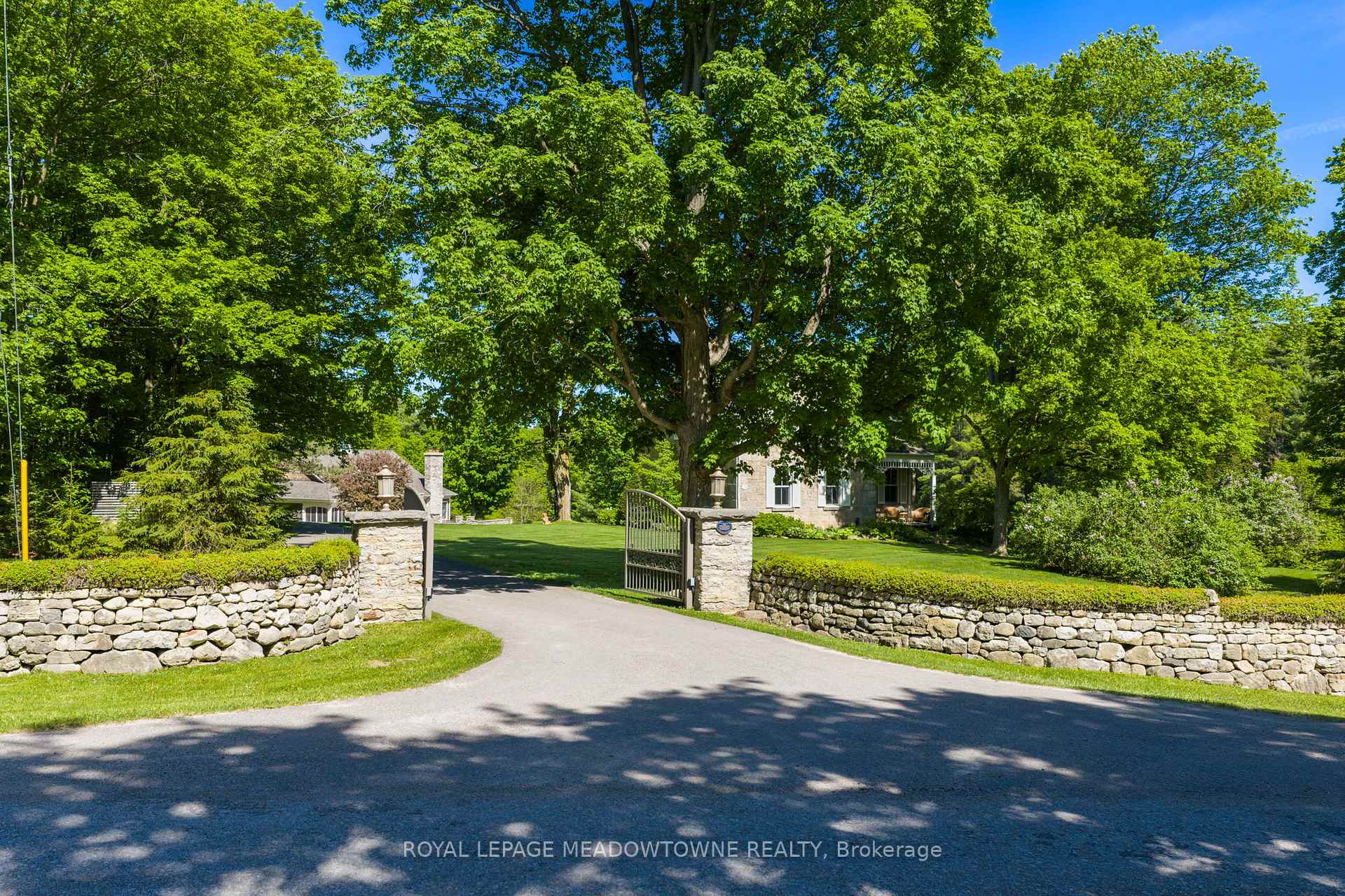 Photo 4 of 14249 Tenth Line, Halton Hills, Rural Halton Hills — HOMEH