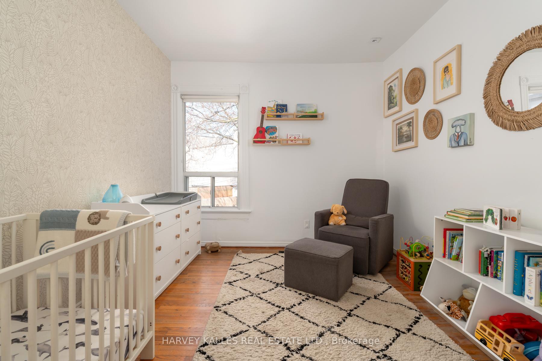 Photo 17 of 281 Lisgar Street, Toronto, Little Portugal — HOMEH