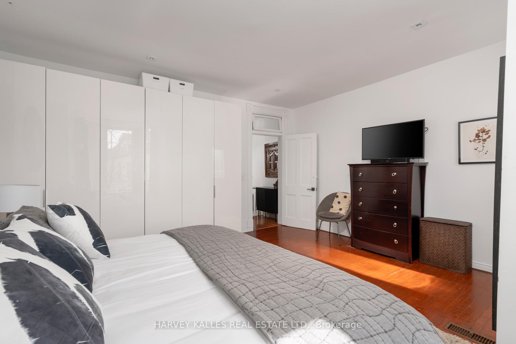Photo 19 of 281 Lisgar Street, Toronto, Little Portugal — HOMEH