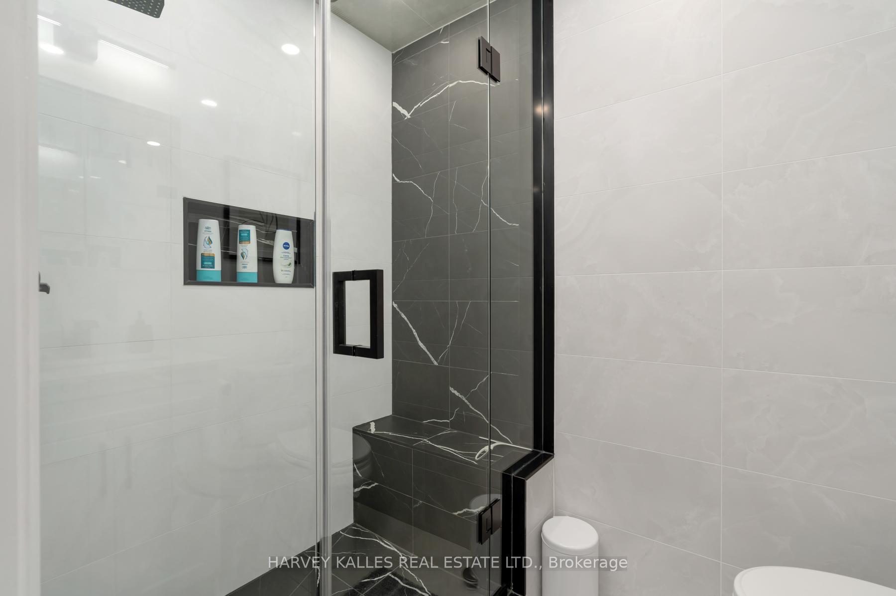 Photo 31 of 281 Lisgar Street, Toronto, Little Portugal — HOMEH