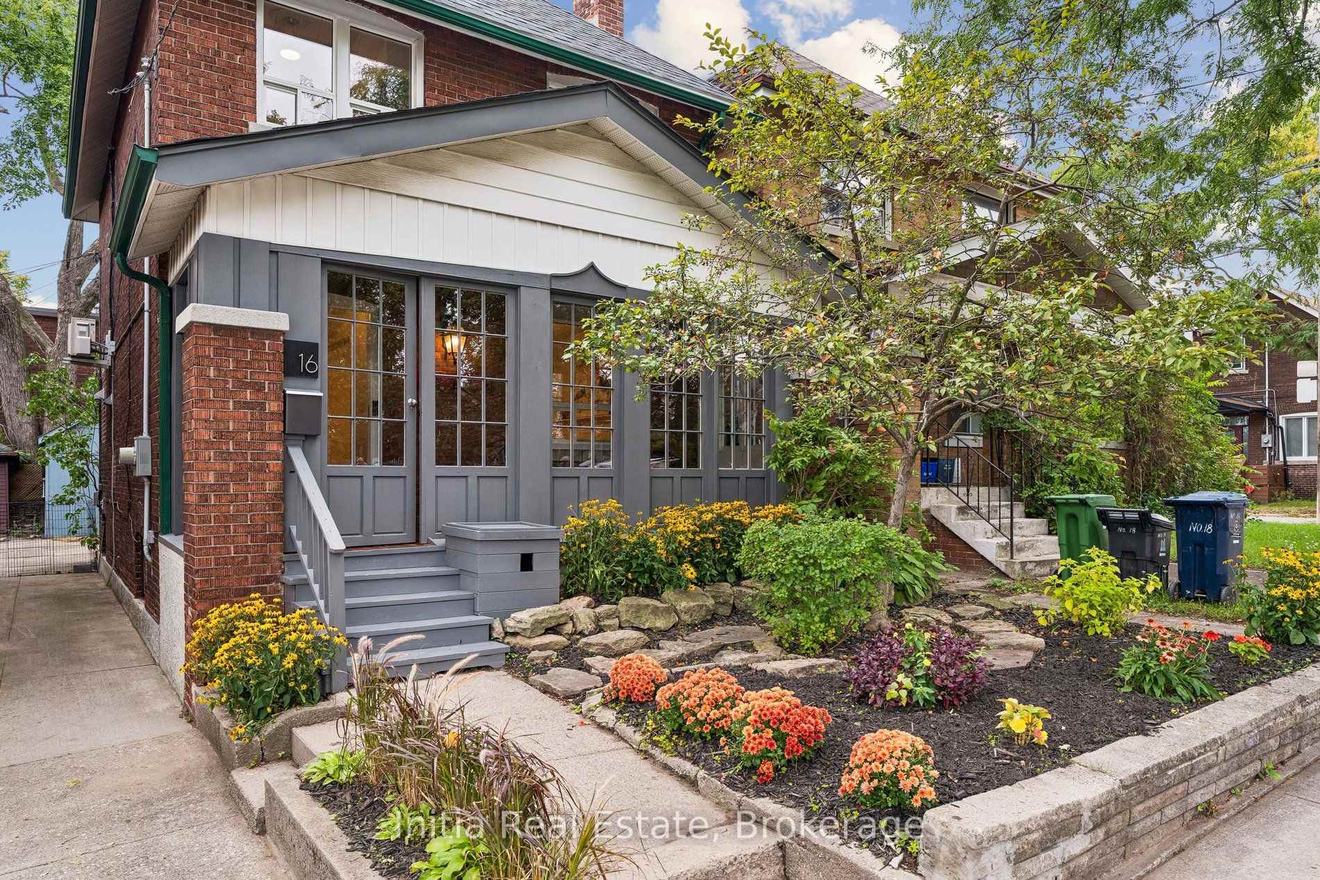 Photo 2 of 16 Glebemount Avenue, Toronto, Danforth — HOMEH