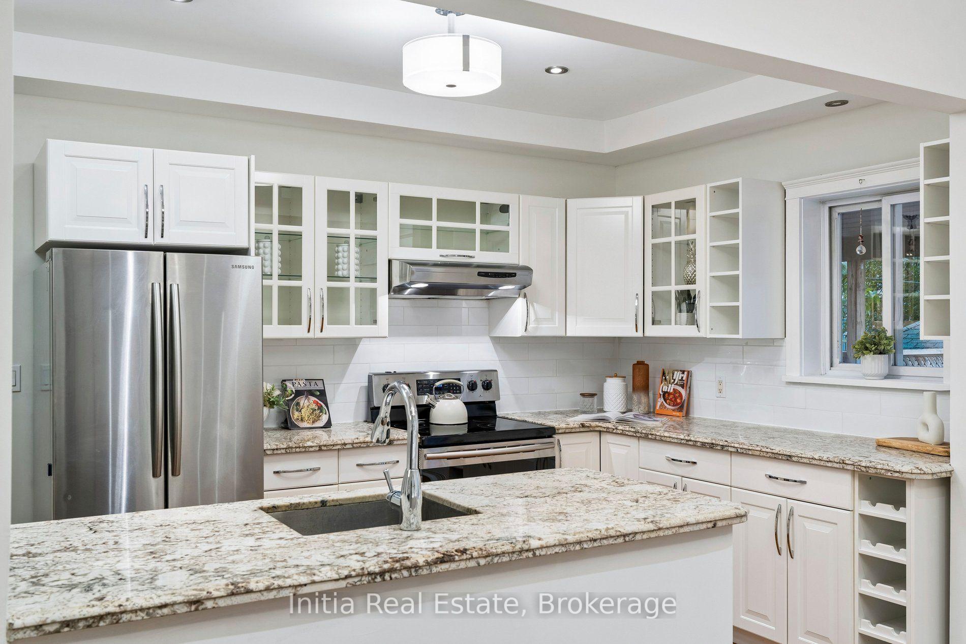 Photo 15 of 16 Glebemount Avenue, Toronto, Danforth — HOMEH