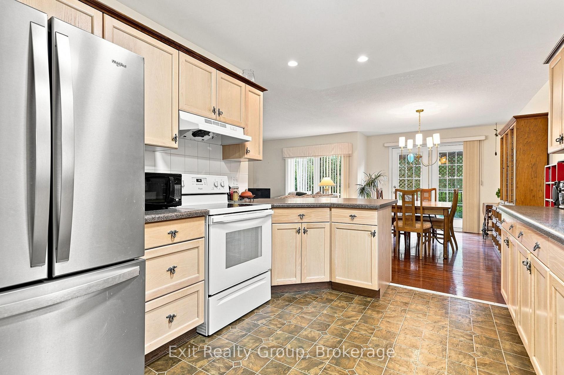 Photo 14 of 26 Aletha Drive, Prince Edward County, Wellington Ward — HOMEH